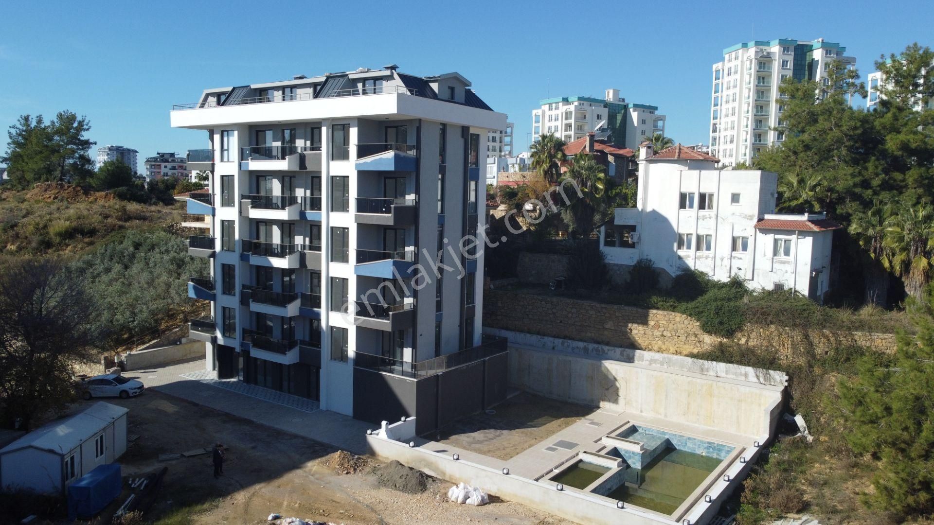 Alanya / Avsallarda Geniş Teraslı 2+1 Satılık Daire - Görsel 23