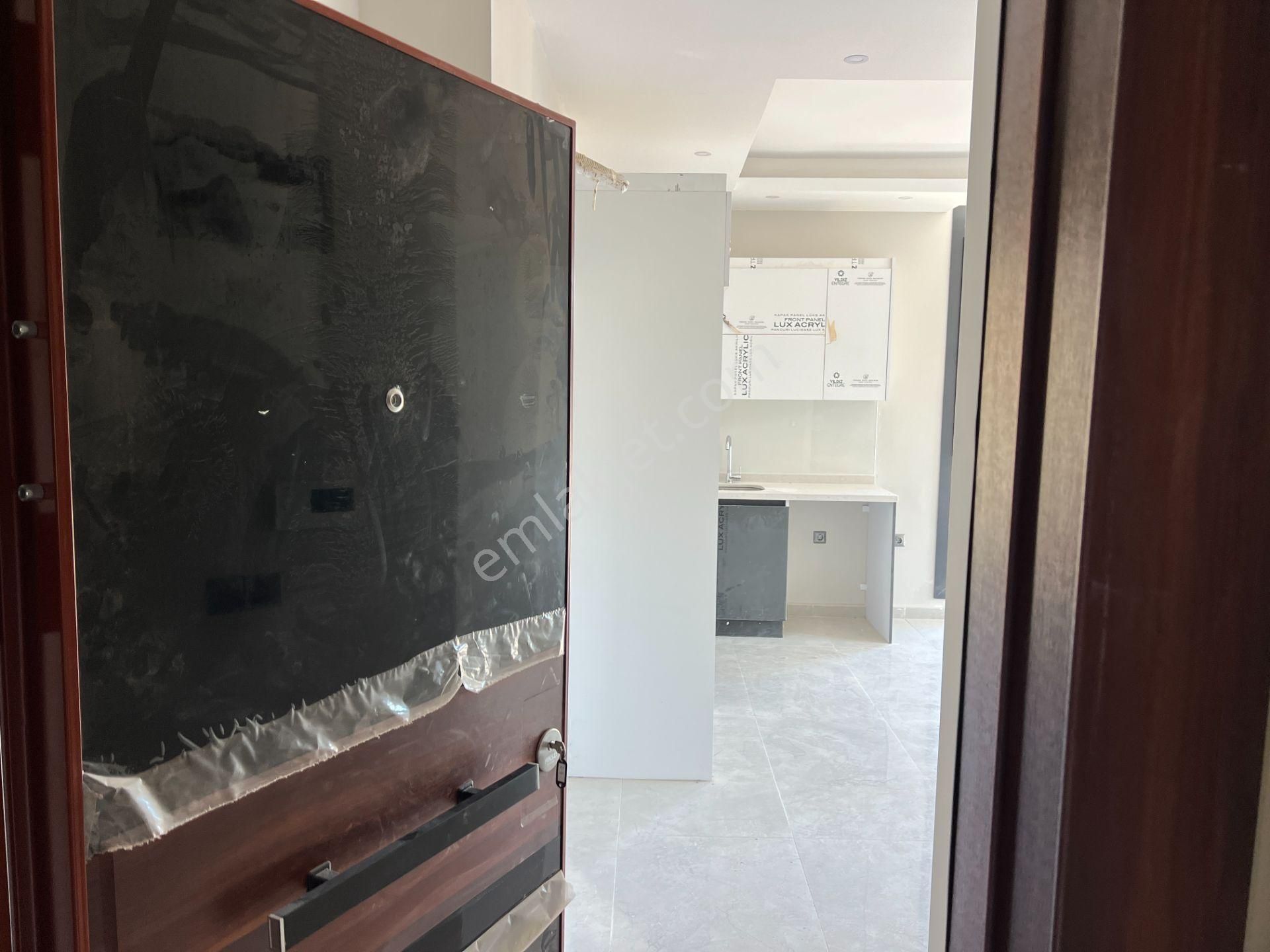 Alanya / Avsallarda Geniş Teraslı 2+1 Satılık Daire - Görsel 2