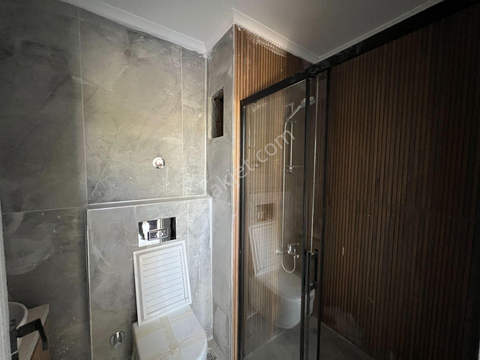 Alanya / Avsallarda Geniş Teraslı 2+1 Satılık Daire - Görsel 13