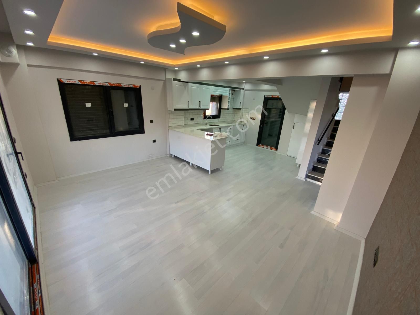 İzmir Dikili Salihler Deniz Manzaralı Satılık Müstakil 4+1 Villa - Görsel 6