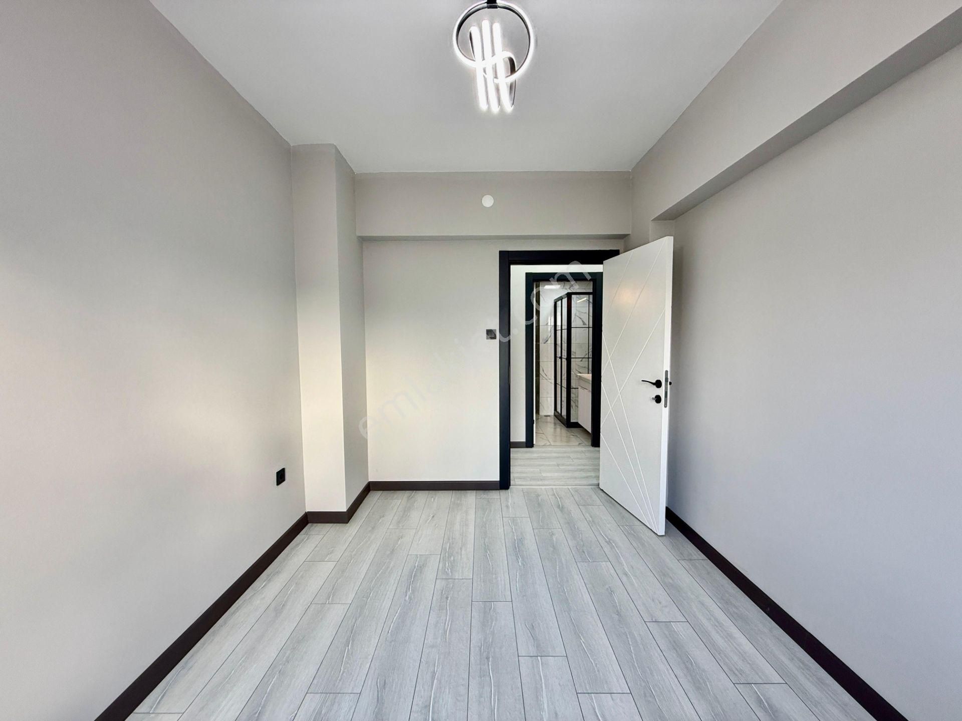 Kalecik Emlak'tan Fatih Mah.g.b Cephe Full Yapılı 3+1 1.kat 130m² - Görsel 12