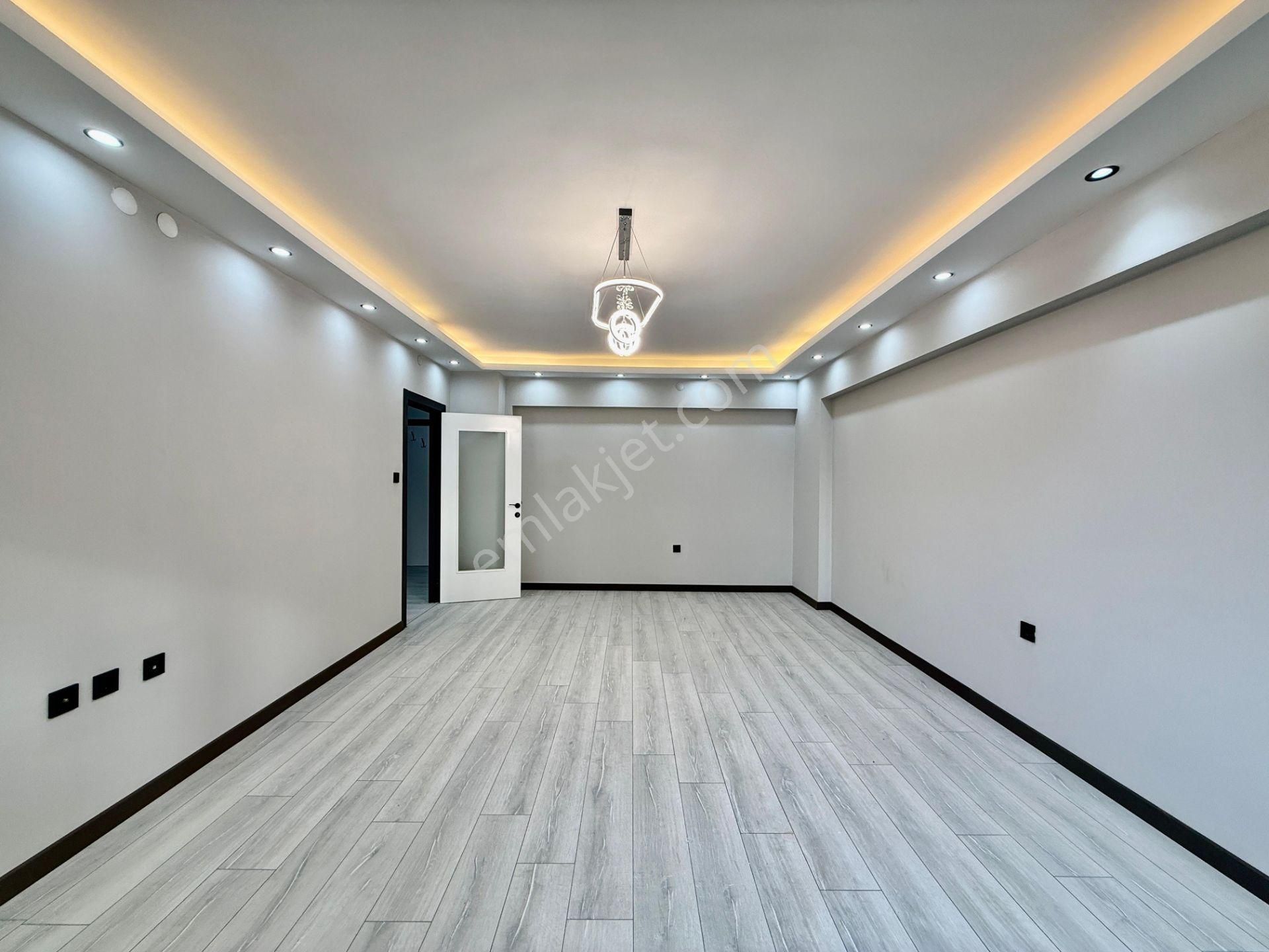 Kalecik Emlak'tan Fatih Mah.g.b Cephe Full Yapılı 3+1 1.kat 130m² - Görsel 6