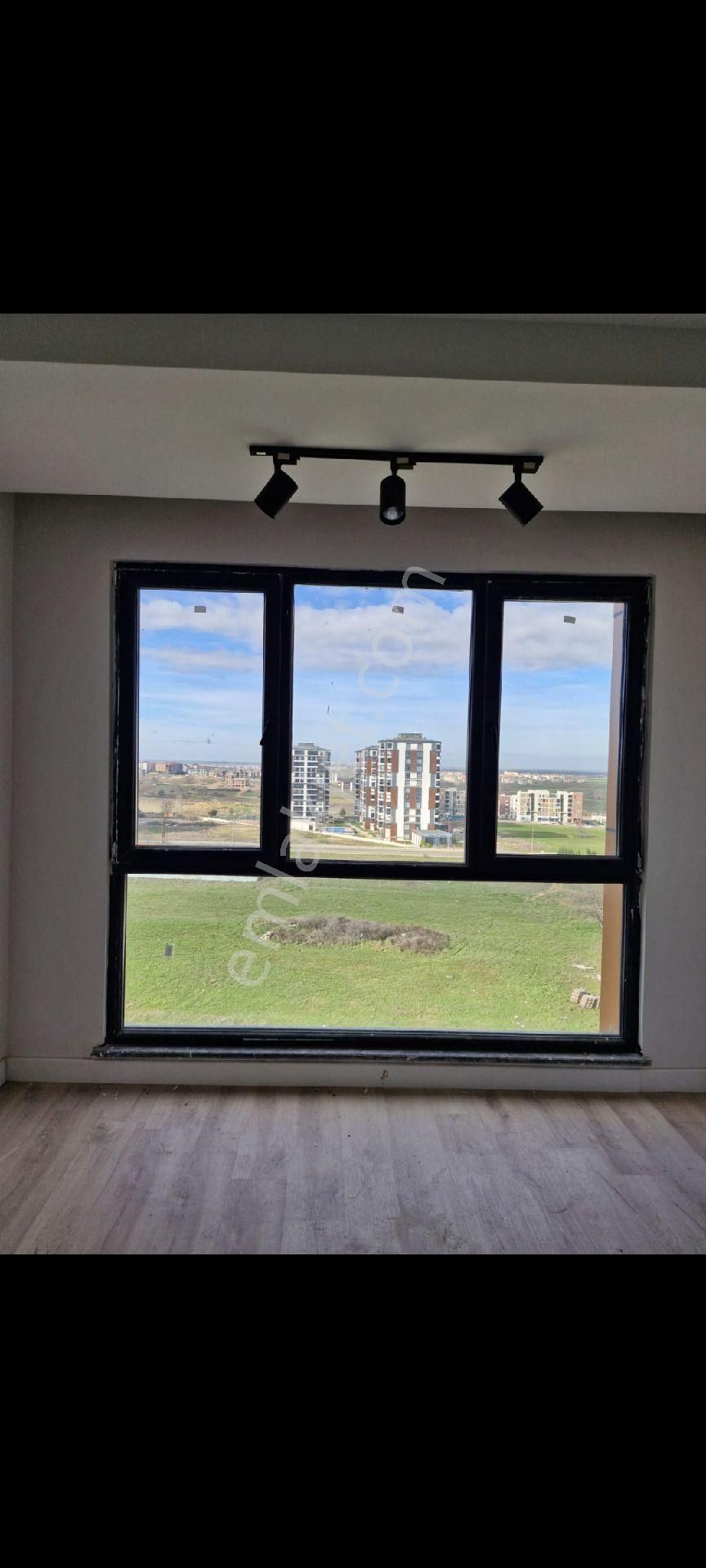 Hürriyet Mah.uysal Lusso'da 1+1 Kiralık Daire - Görsel 3