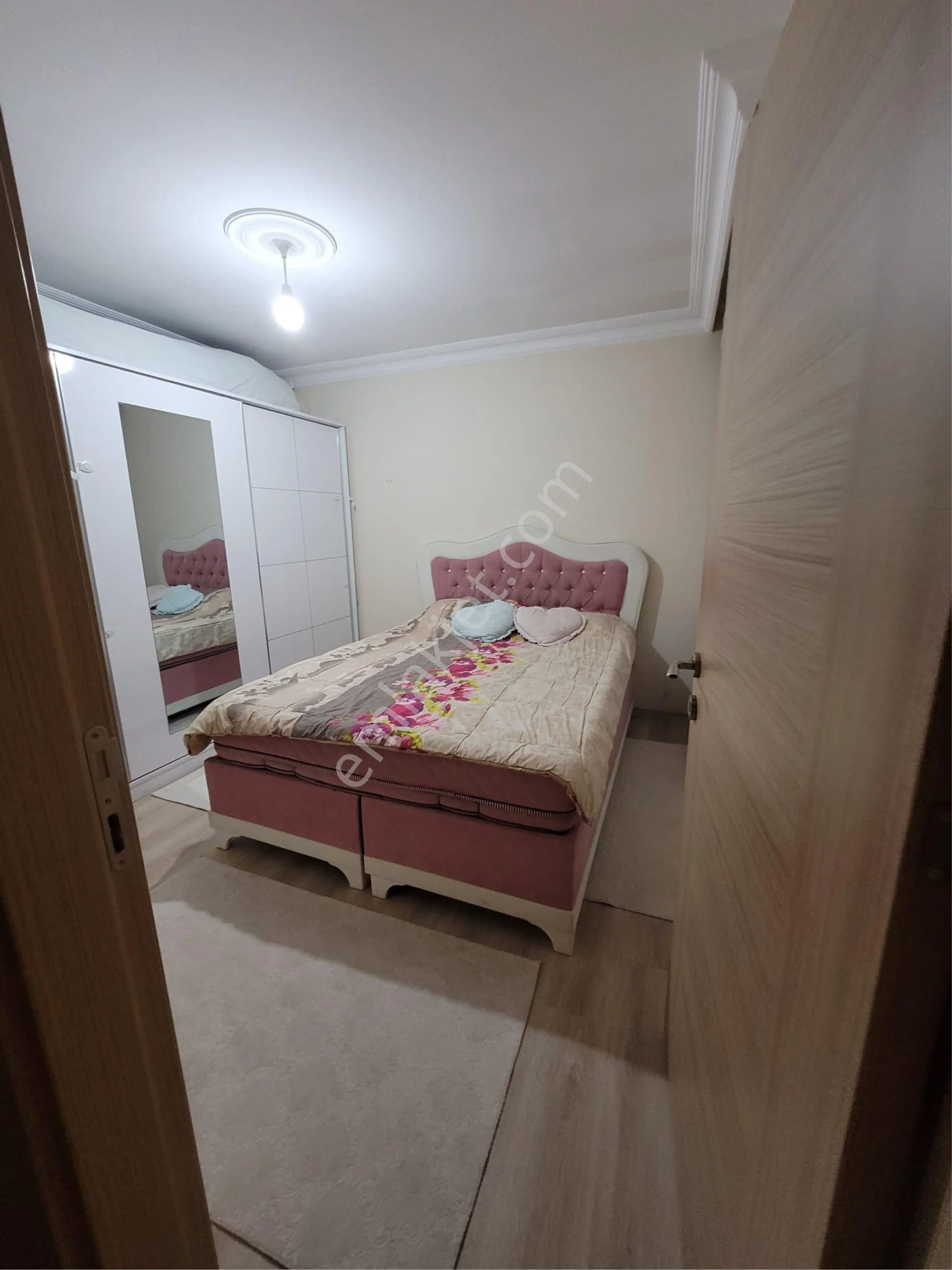 Şarköy Camikebir Mh. Merkezde İyi Konumda Geniş Kapalı Balkon Yazlık Kışlık Daire Satılık - Görsel 4