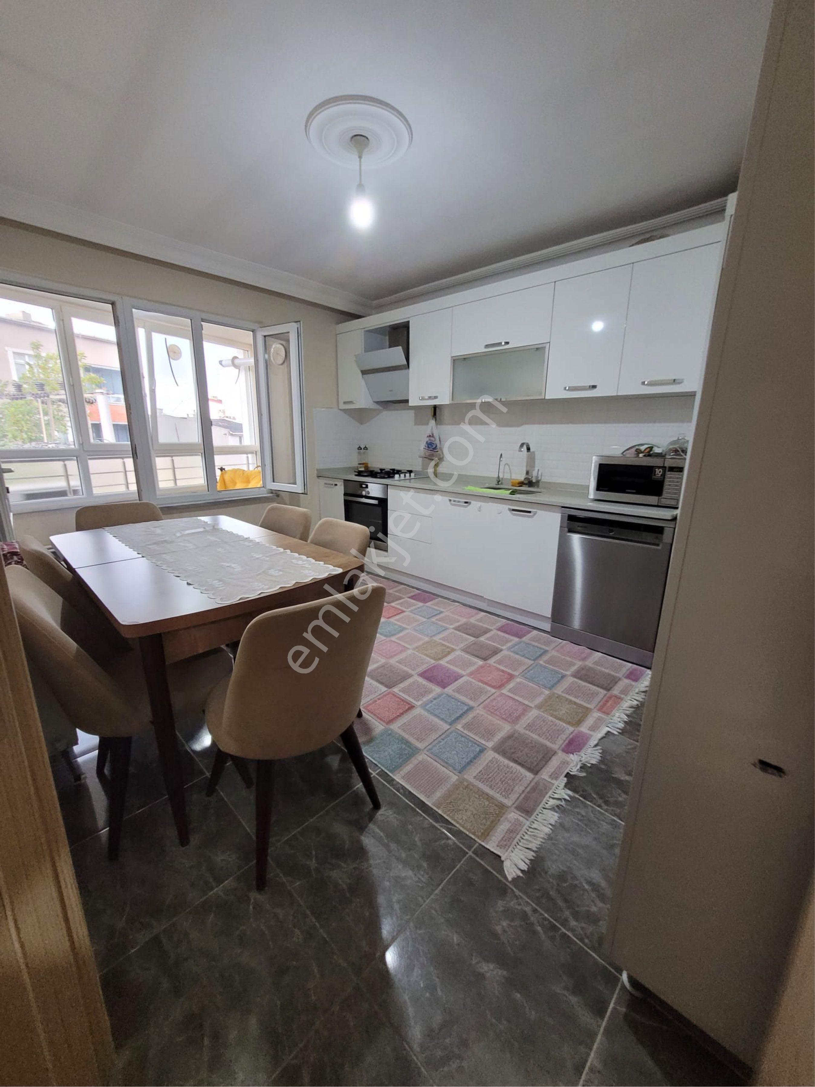 Şarköy Camikebir Mh. Merkezde İyi Konumda Geniş Kapalı Balkon Yazlık Kışlık Daire Satılık - Görsel 2