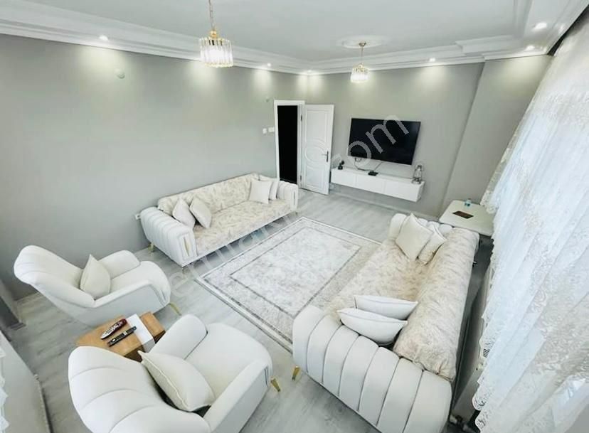 Furkan Emlaktan Selahiye Mah 7+2 220m2 Ayrı Girişli Yatırımlık İçi Full Yapılı Dublex Fırsat Daire - Görsel 3