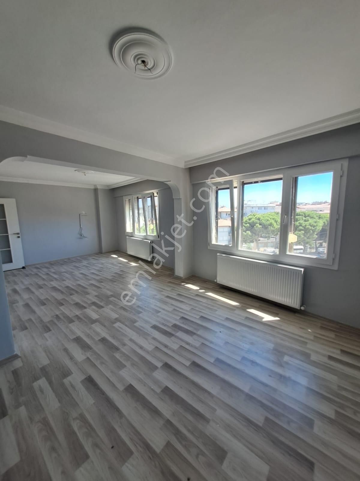 Aydın Söke Konak Mahallesi Sıdıka Okulu Karşısın Da Kiralık Daire - Görsel 9