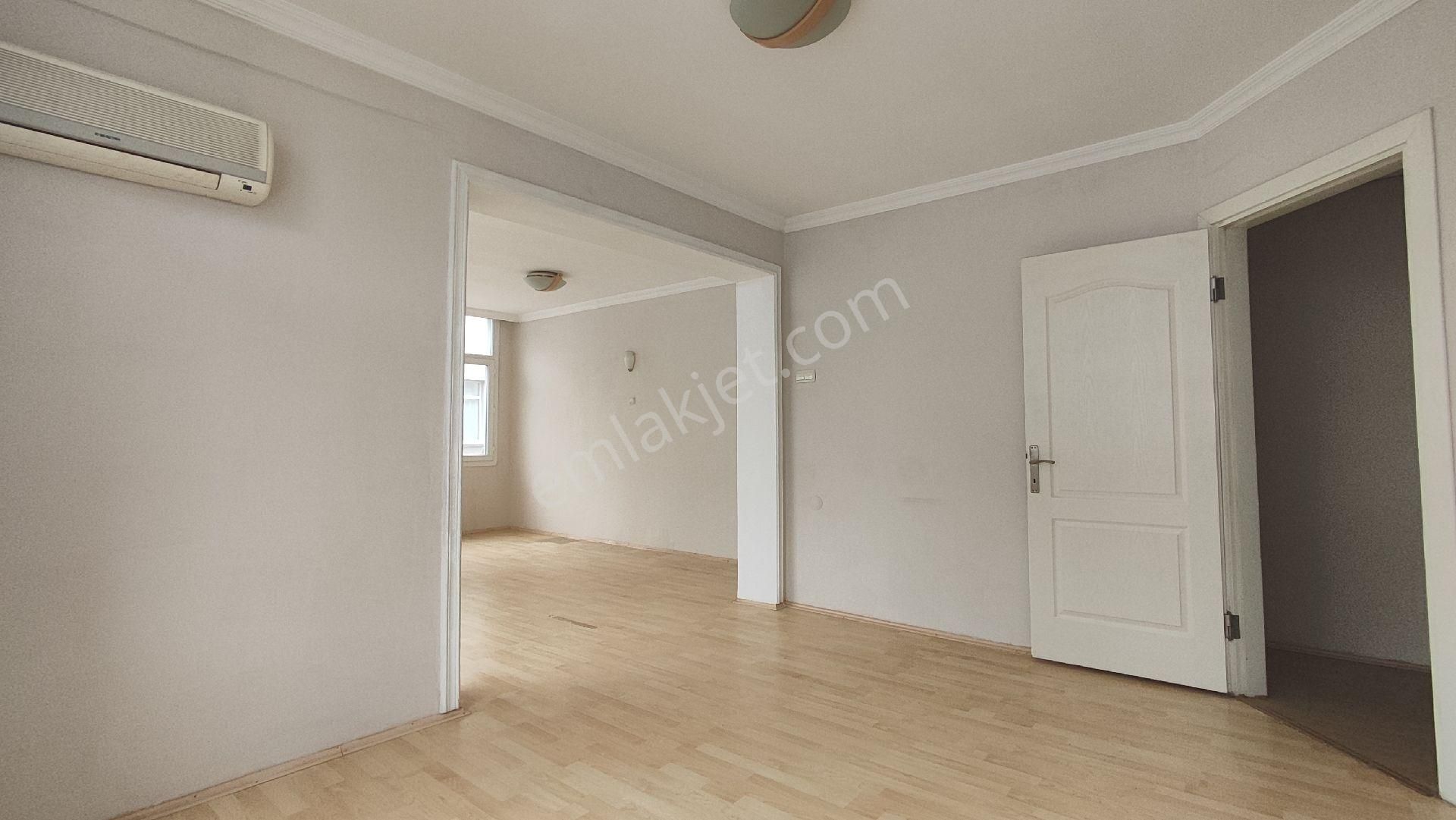Karşıyaka Aksoy Mahallesinde Kiralık Geniş 2+1 Daire Cb Ph - Görsel 5