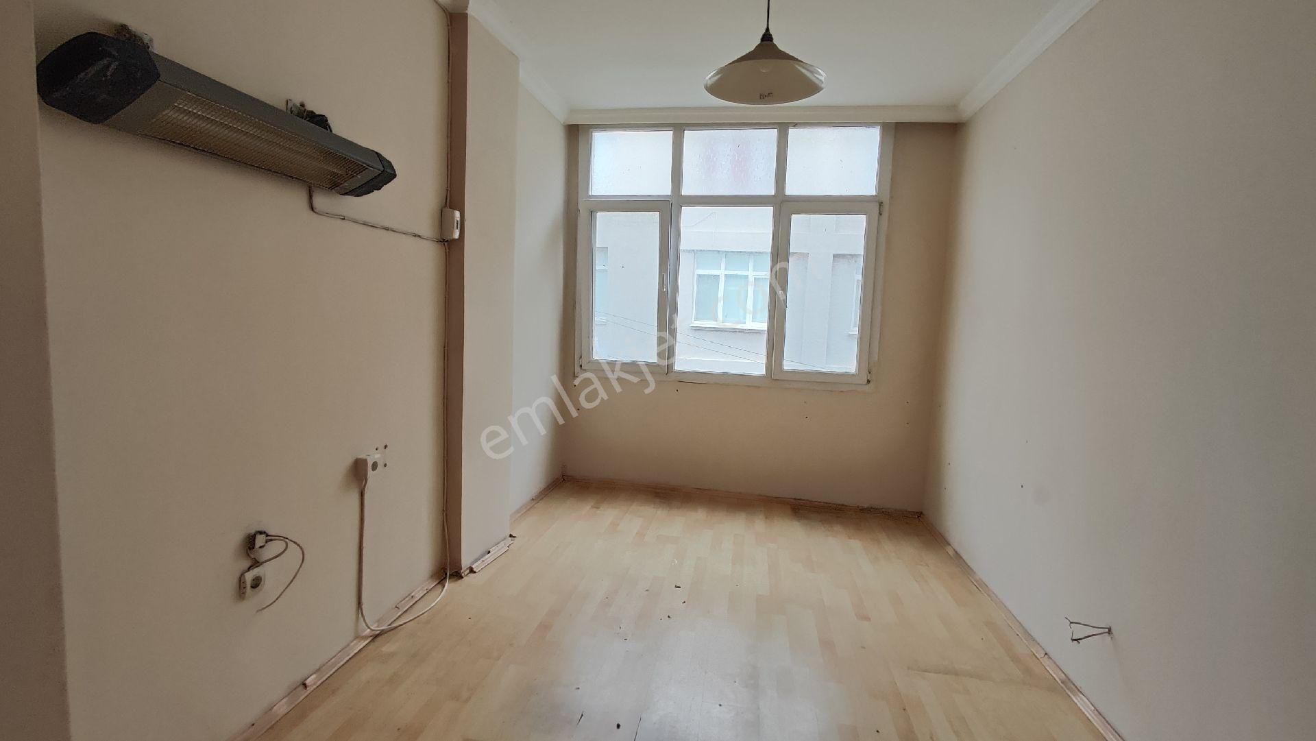 Karşıyaka Aksoy Mahallesinde Kiralık Geniş 2+1 Daire Cb Ph - Görsel 10