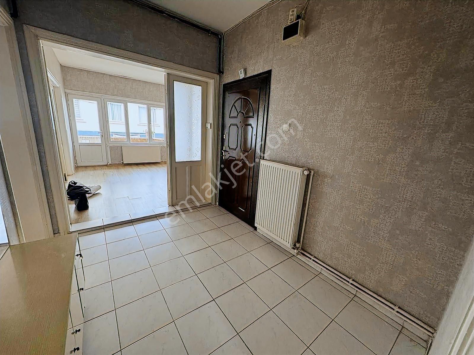 Bayraklı Fuat Edip Baksı Düzlükte 3+1 Doğalgazlı Kiralık Daire - Görsel 14