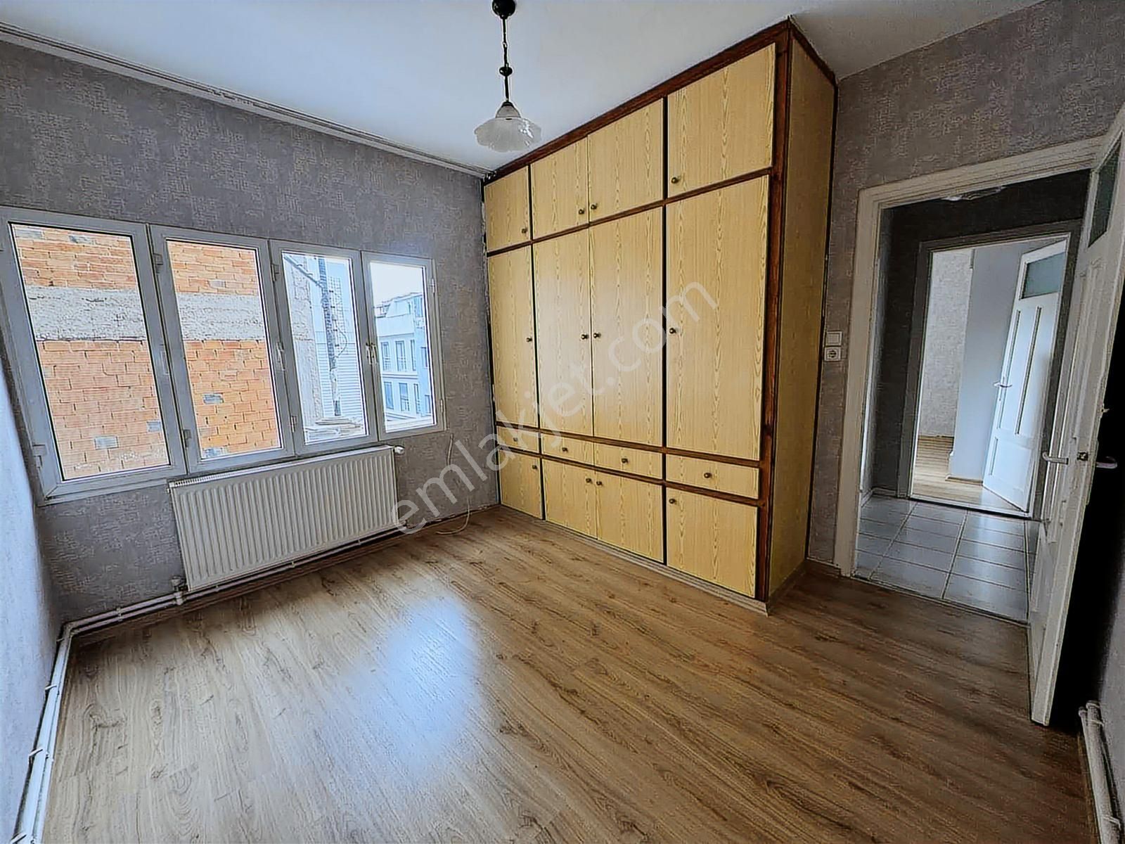 Bayraklı Fuat Edip Baksı Düzlükte 3+1 Doğalgazlı Kiralık Daire - Görsel 17