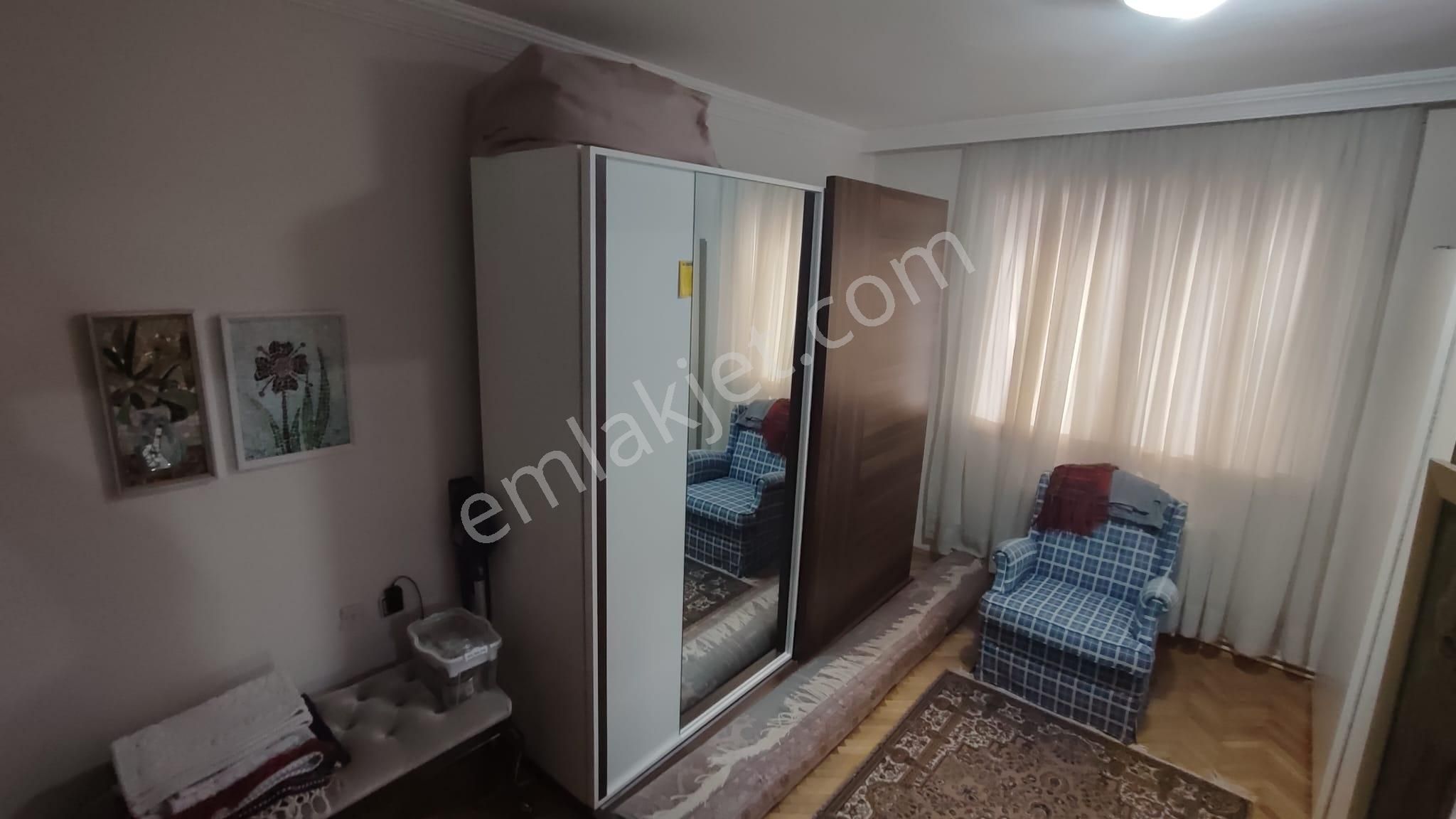 Atanora Vadiden Asansörlü 2 Banyolu Cadde Yakını 4+1 Ters Dubleks - Görsel 3