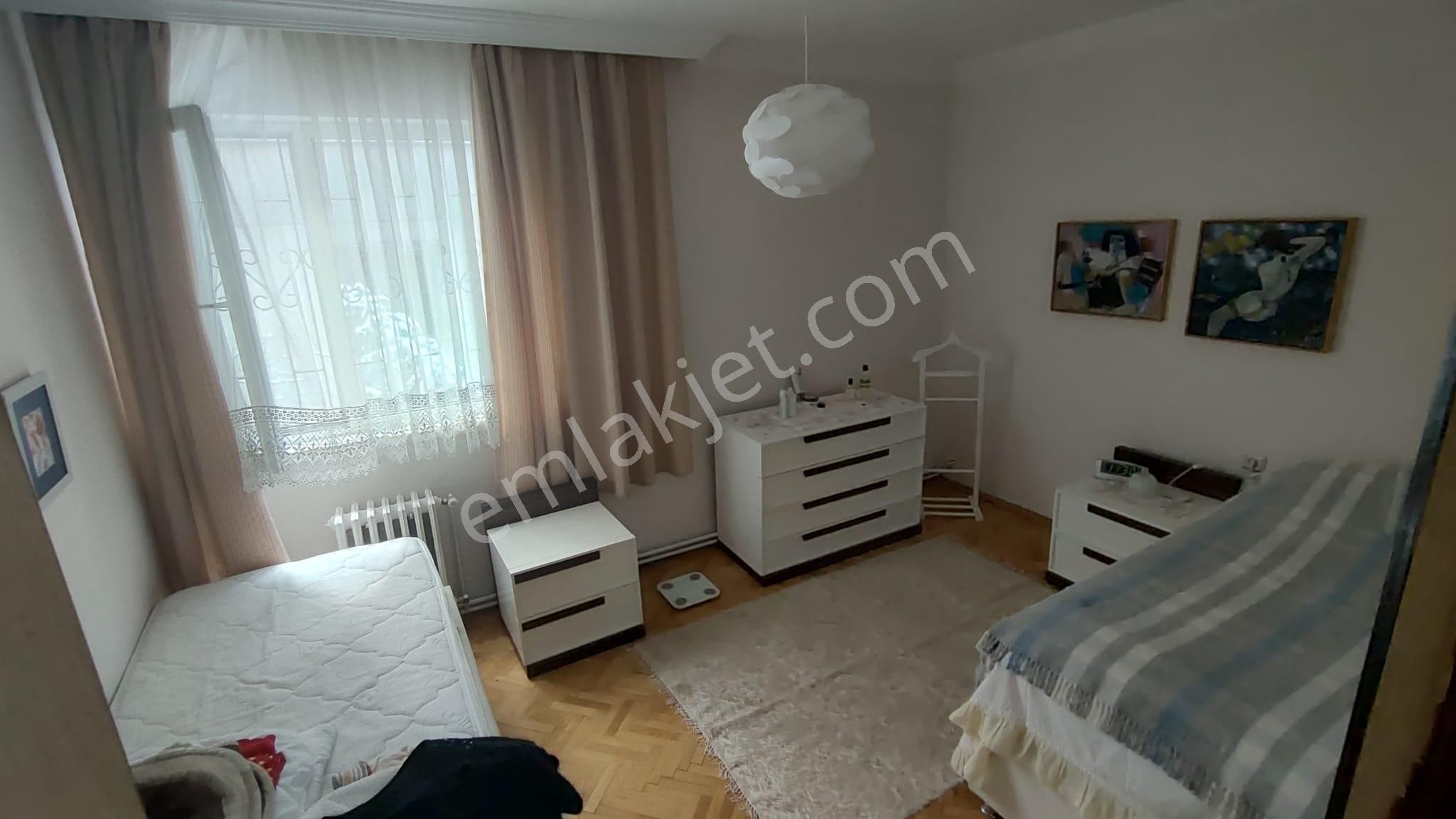 Atanora Vadiden Asansörlü 2 Banyolu Cadde Yakını 4+1 Ters Dubleks - Görsel 6