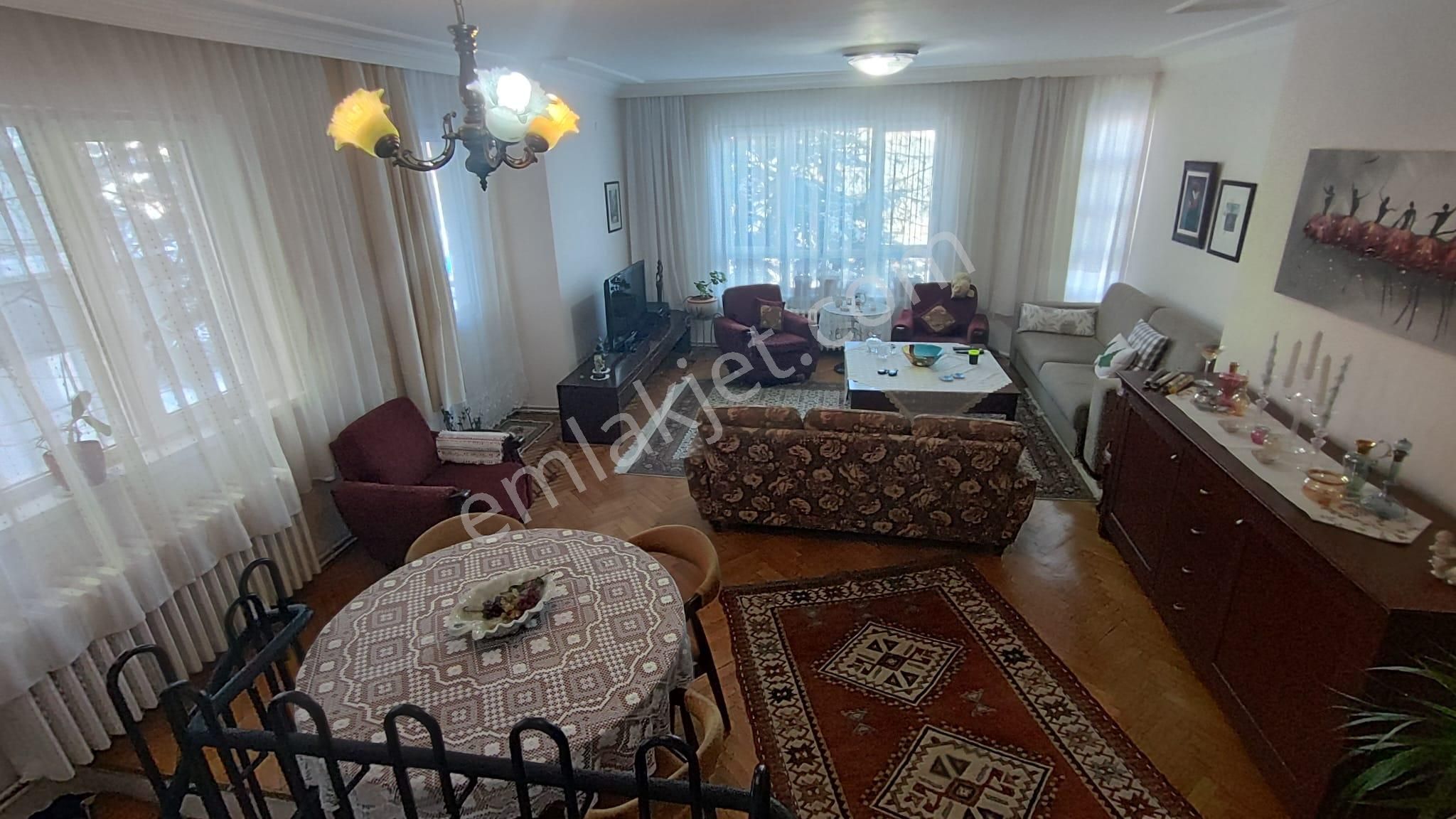 Atanora Vadiden Asansörlü 2 Banyolu Cadde Yakını 4+1 Ters Dubleks - Görsel 19