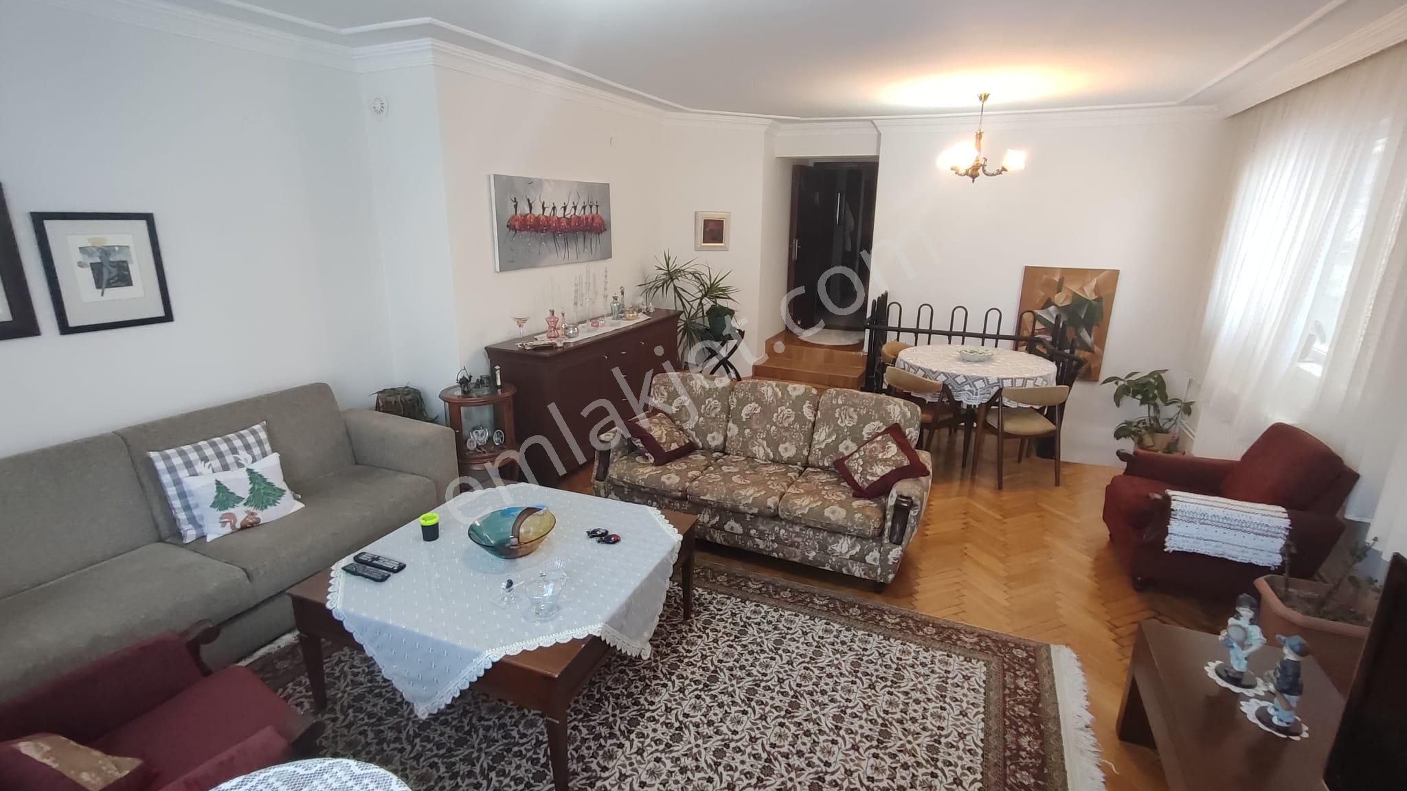 Atanora Vadiden Asansörlü 2 Banyolu Cadde Yakını 4+1 Ters Dubleks - Görsel 16