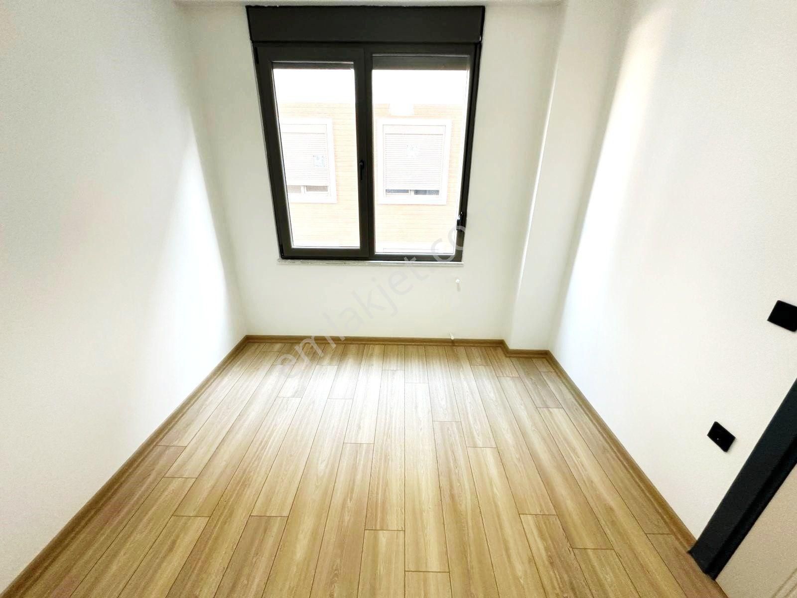 Akçay İkizçayda Site İçinde Arakat 1+1 Satılık Daire - Görsel 8