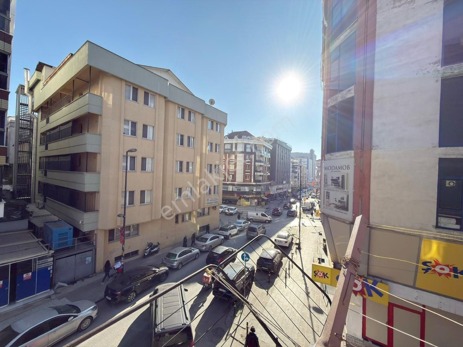 Salih Emlak 'tan Metro, Metrobüs, E5 Yakını Kredili 2.kat Daire - Görsel 15