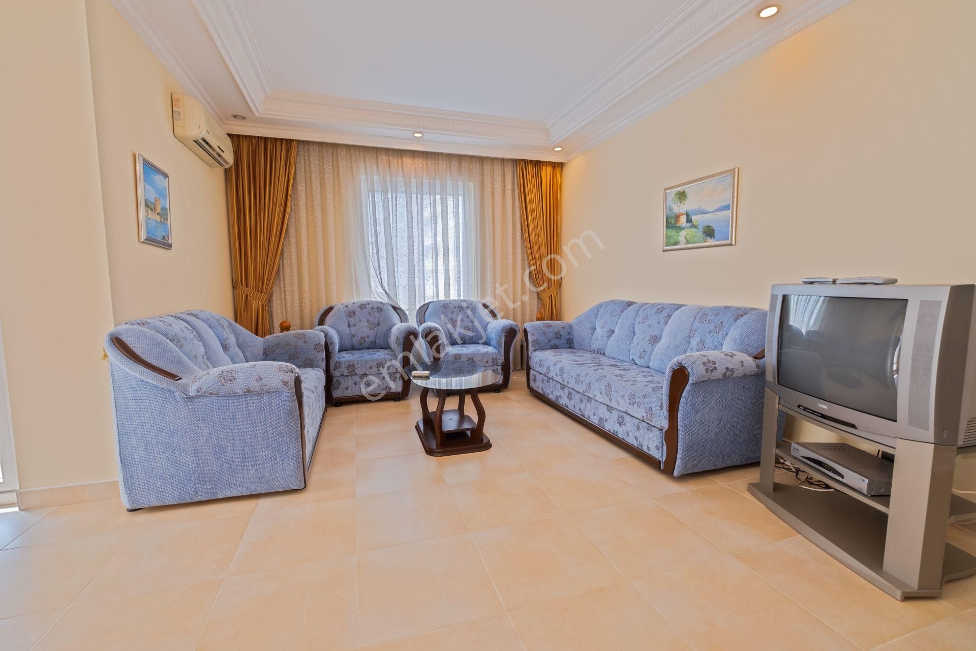 Alanya Saray Mah.full Eşyalı Satılık 2+1 Daire