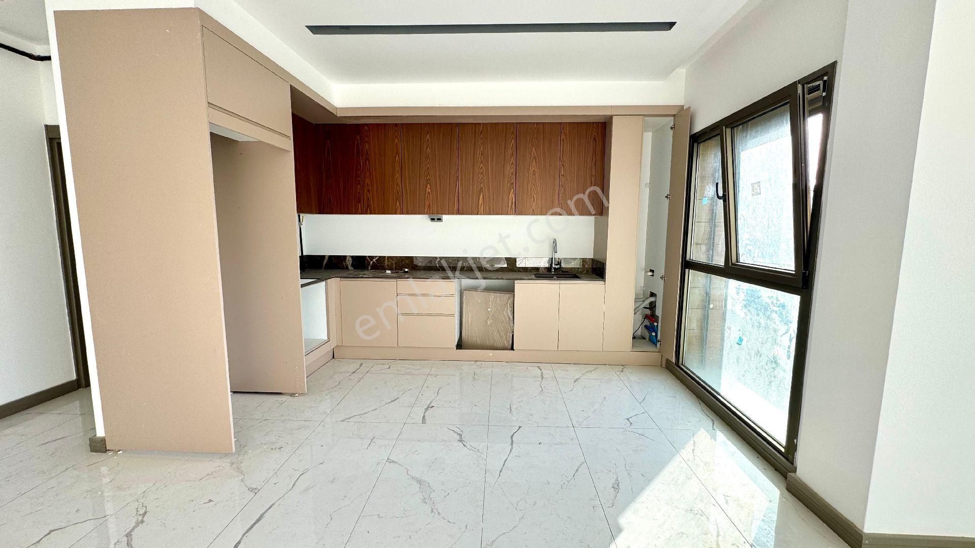 Kuşadası Merkezde Açık Ve Kapalı Havuzlu Sitede Sıfır Daire - Görsel 20