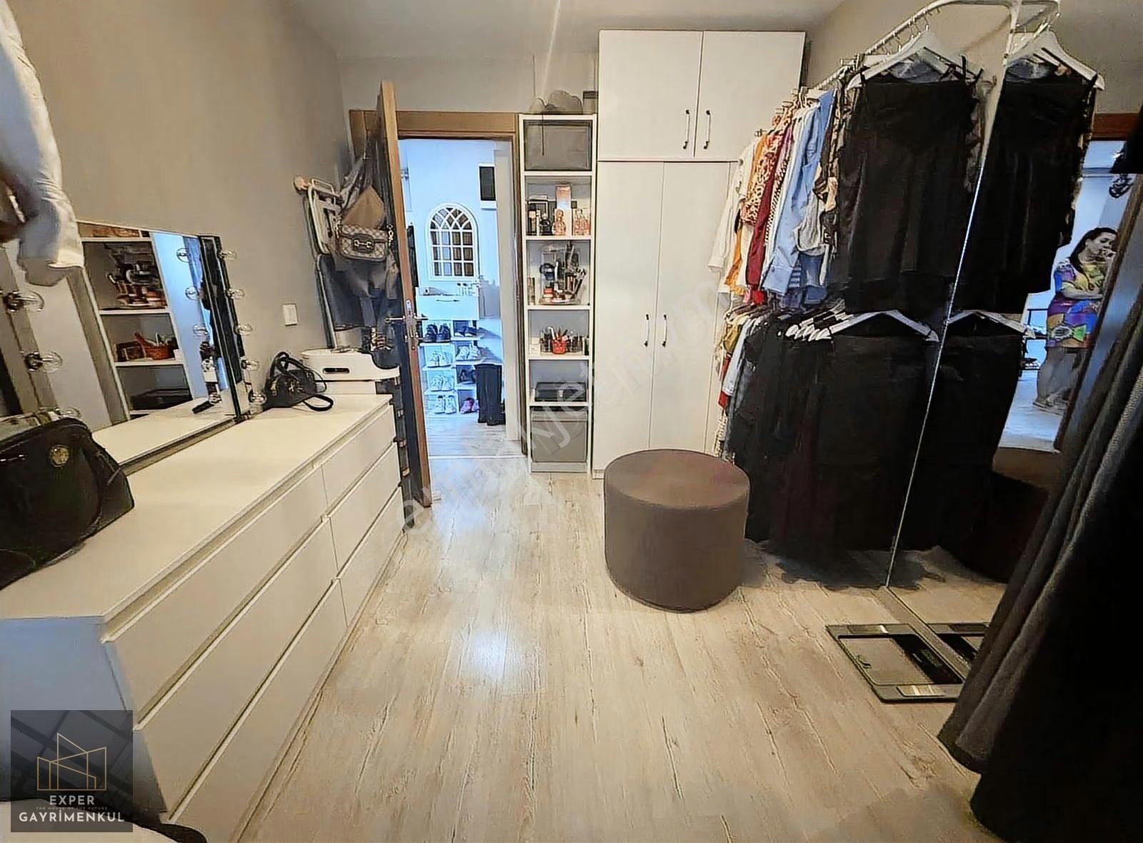 2+1 Balkonlu Manzaralı Kapalı Otoparklı Satılık Lüx Daire - Görsel 4