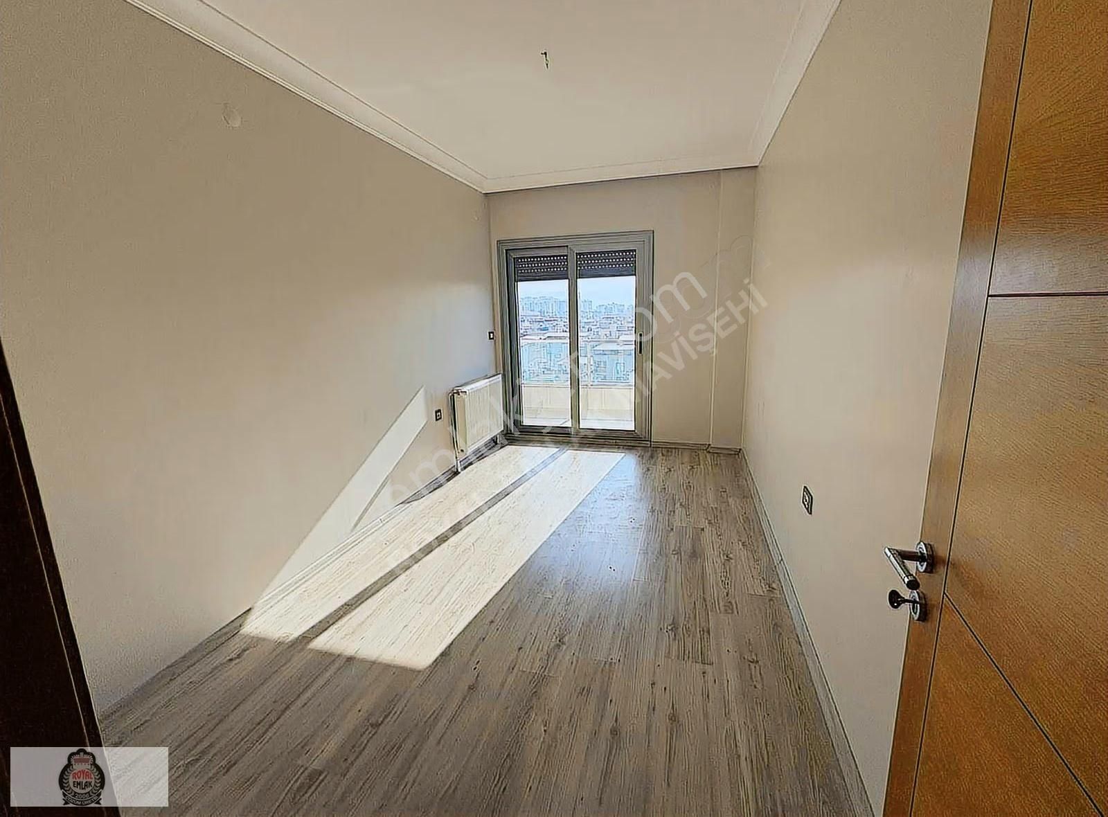 Ataşehir Bekişoğlu Rezidans'ta Kiralık Deniz Manzaralı 3+1 Daire - Görsel 8