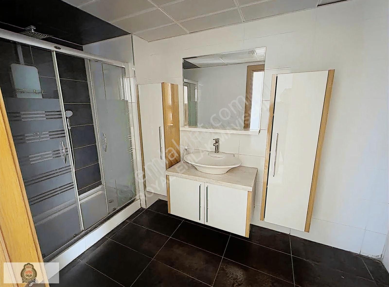 Ataşehir Bekişoğlu Rezidans'ta Kiralık Deniz Manzaralı 3+1 Daire - Görsel 4