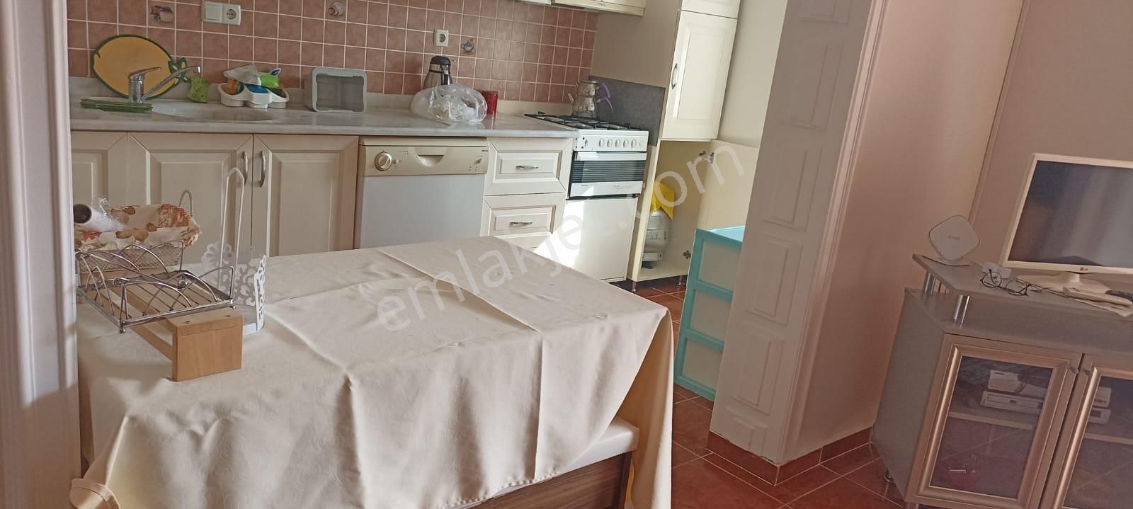 Eşyalı Daire – Alanya Mahmutlar Cebeci 7 Sitesi (kiralık) - Görsel 14