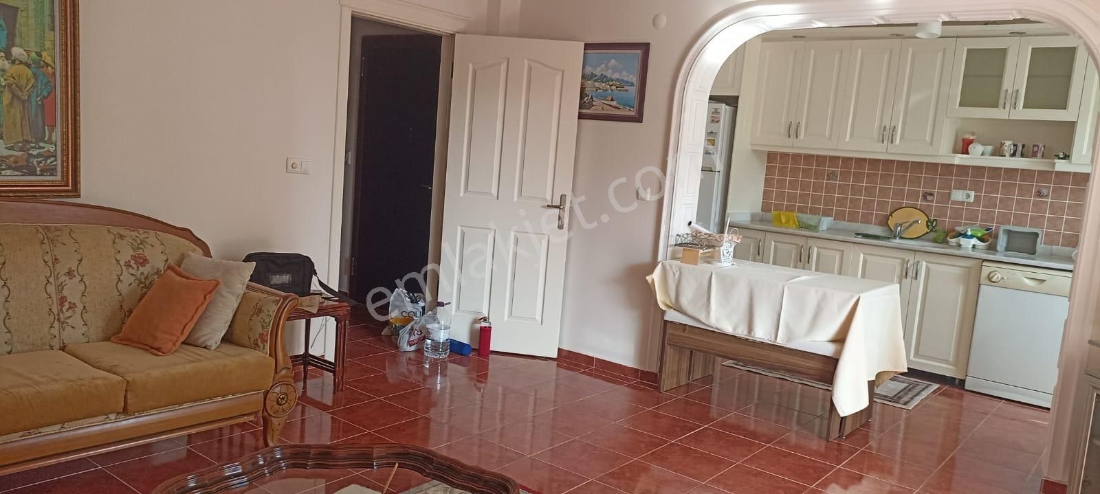 Eşyalı Daire – Alanya Mahmutlar Cebeci 7 Sitesi (kiralık) - Görsel 13