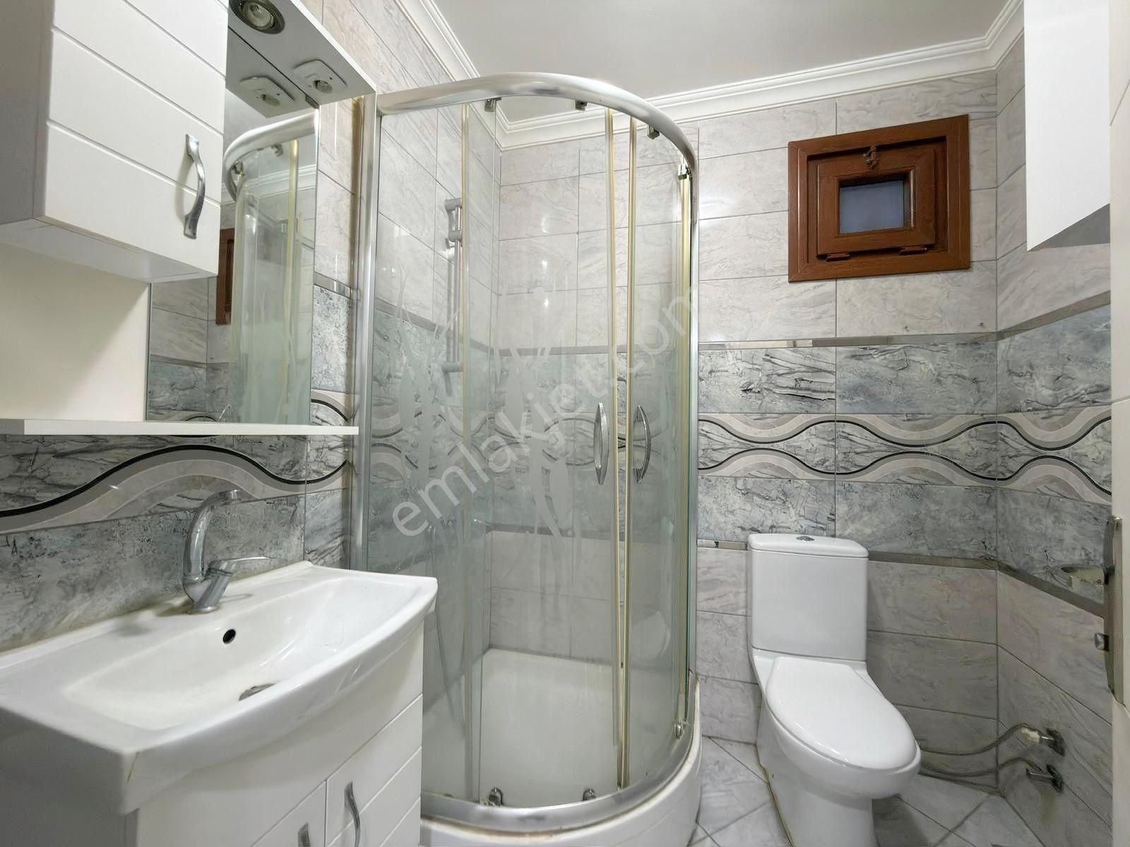 Salih Emlak 'tan Metro, Metrobüs, E5 Yakını 8 Yıllık 2+1 Daire - Görsel 14