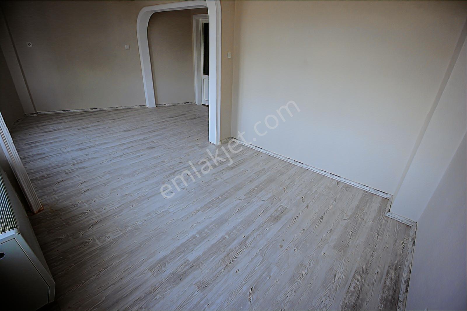 Tamiş'den Kalamış Dereağzı Tesislerinde Ön Cephe Ferah 1.kat 1+1 - Görsel 32