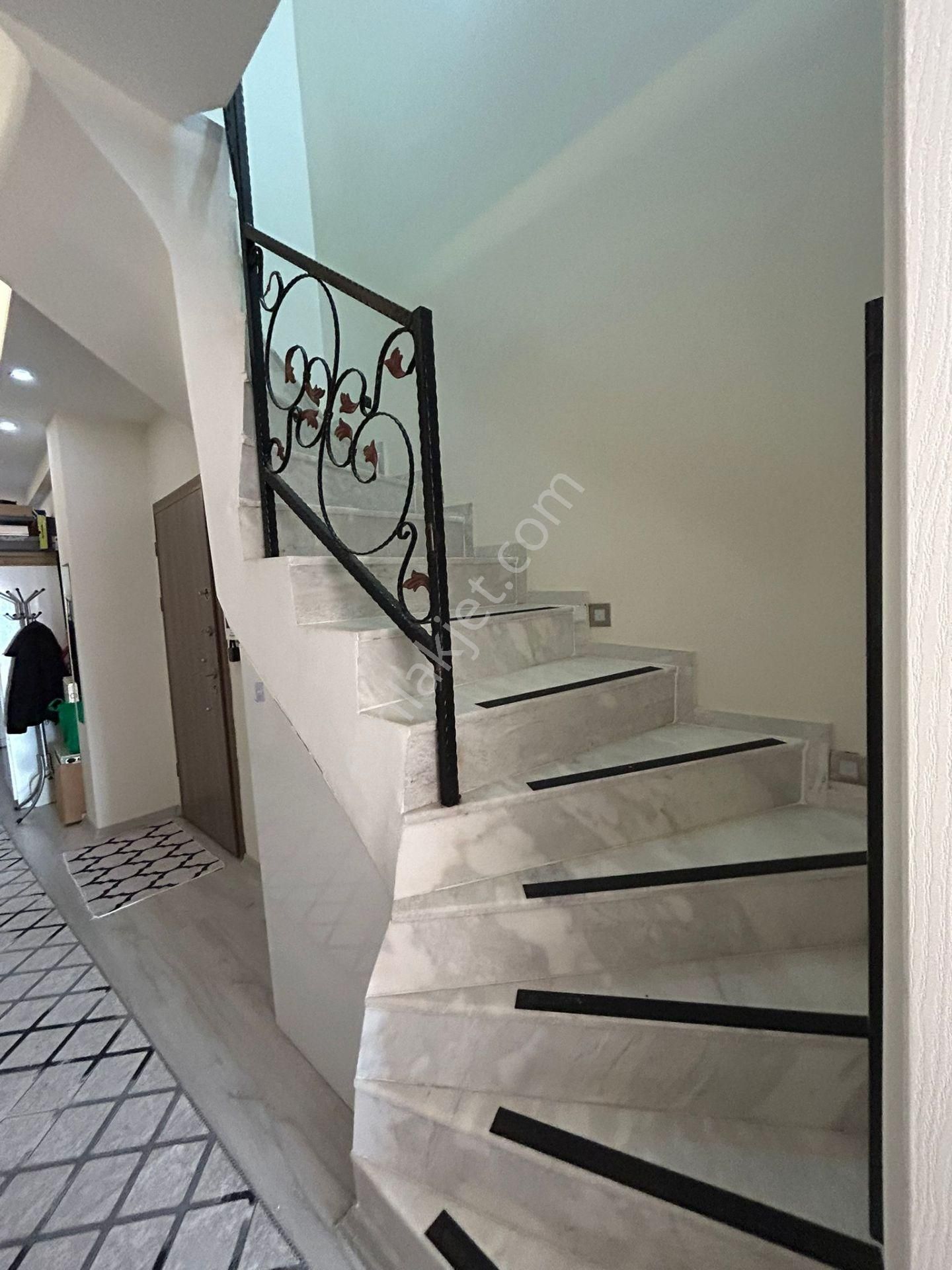 🏡 Tetik Emlak’tan | Yıldıztepe Mahallesinde Satılık 5+1 Dubleks - Görsel 5