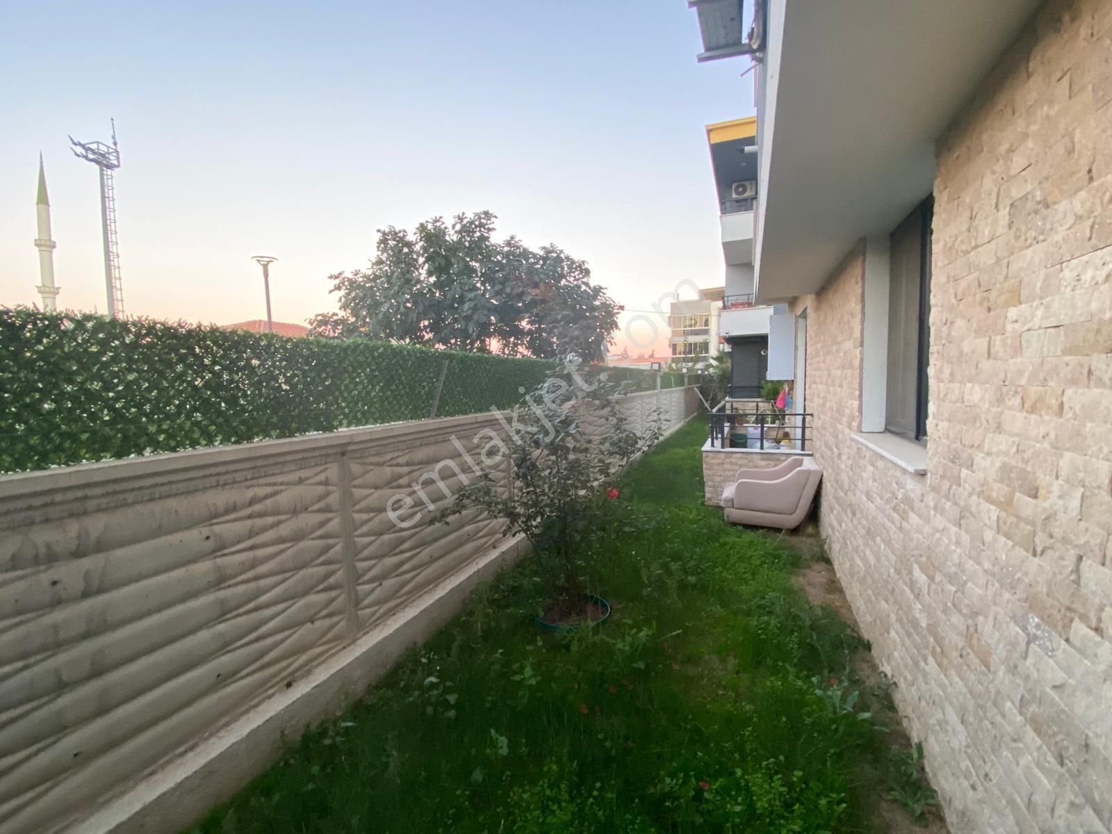 Turyap'tan Peyzajlı, Bahçe Katında, Geniş Ve Merkezde 1+1 Daire - Görsel 11