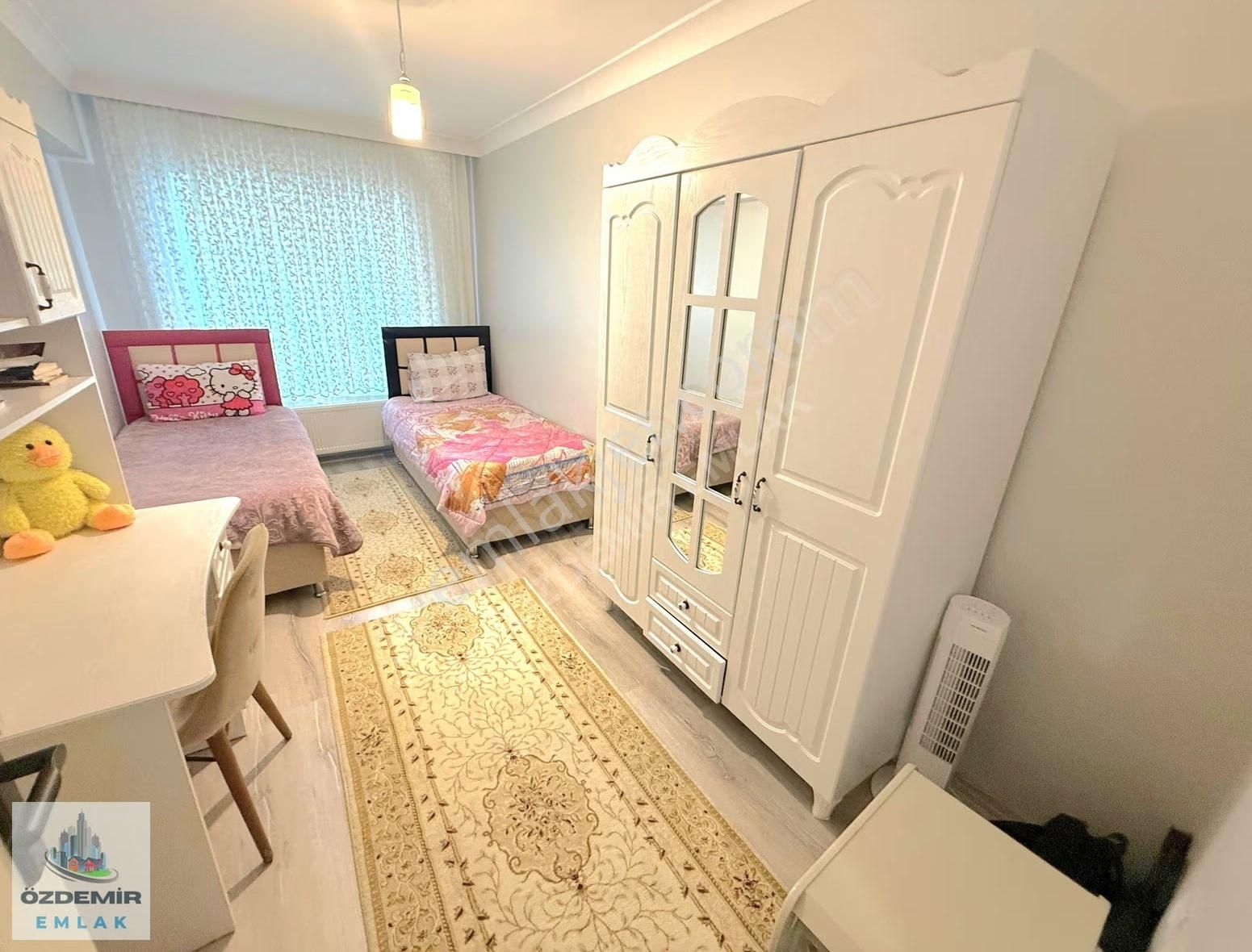 Özdemir Emlak,ta Yeşilbayırda Yapılı Full+full Satılık 3+1 Daire - Görsel 24