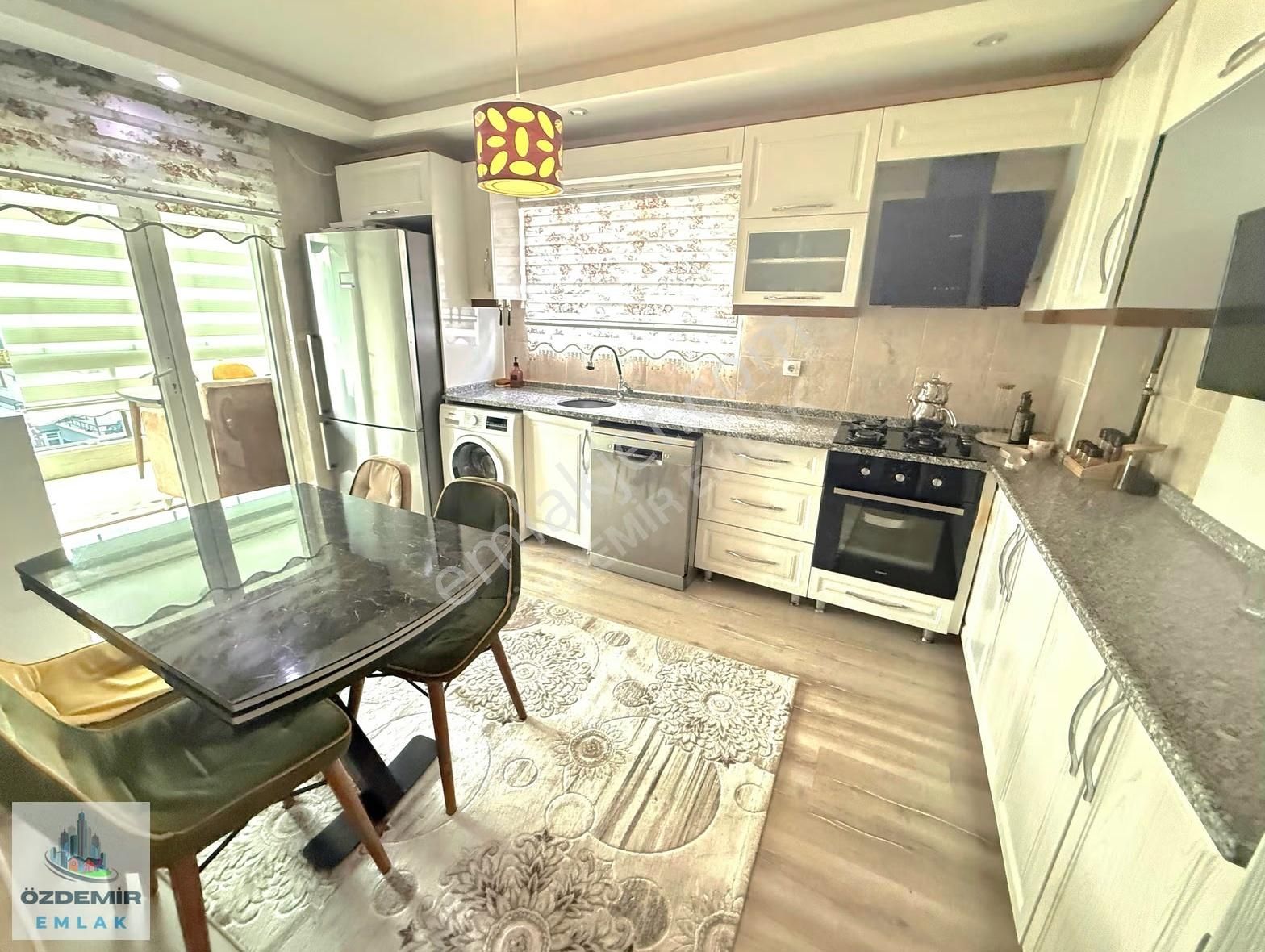 Özdemir Emlak,ta Yeşilbayırda Yapılı Full+full Satılık 3+1 Daire - Görsel 10