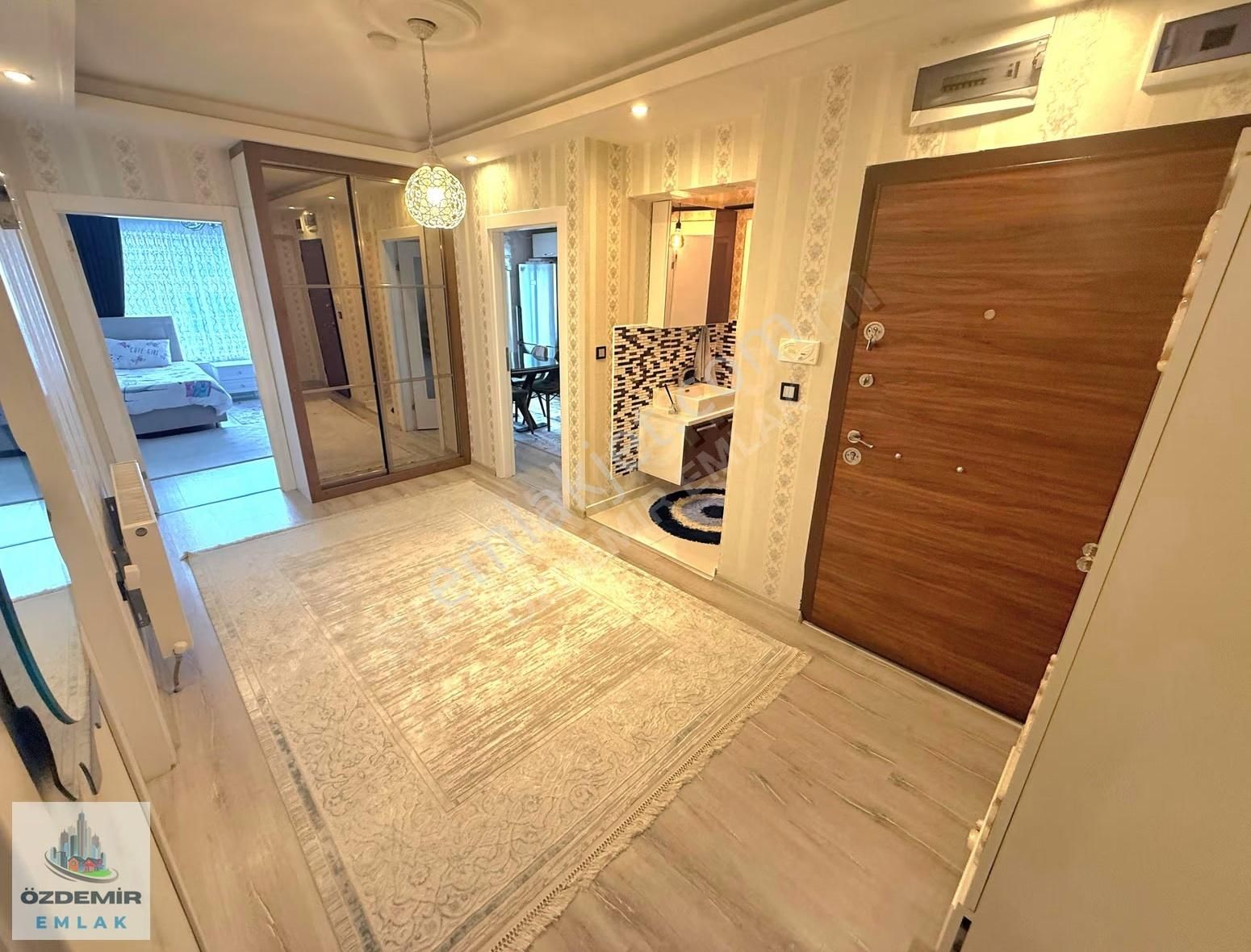 Özdemir Emlak,ta Yeşilbayırda Yapılı Full+full Satılık 3+1 Daire - Görsel 4