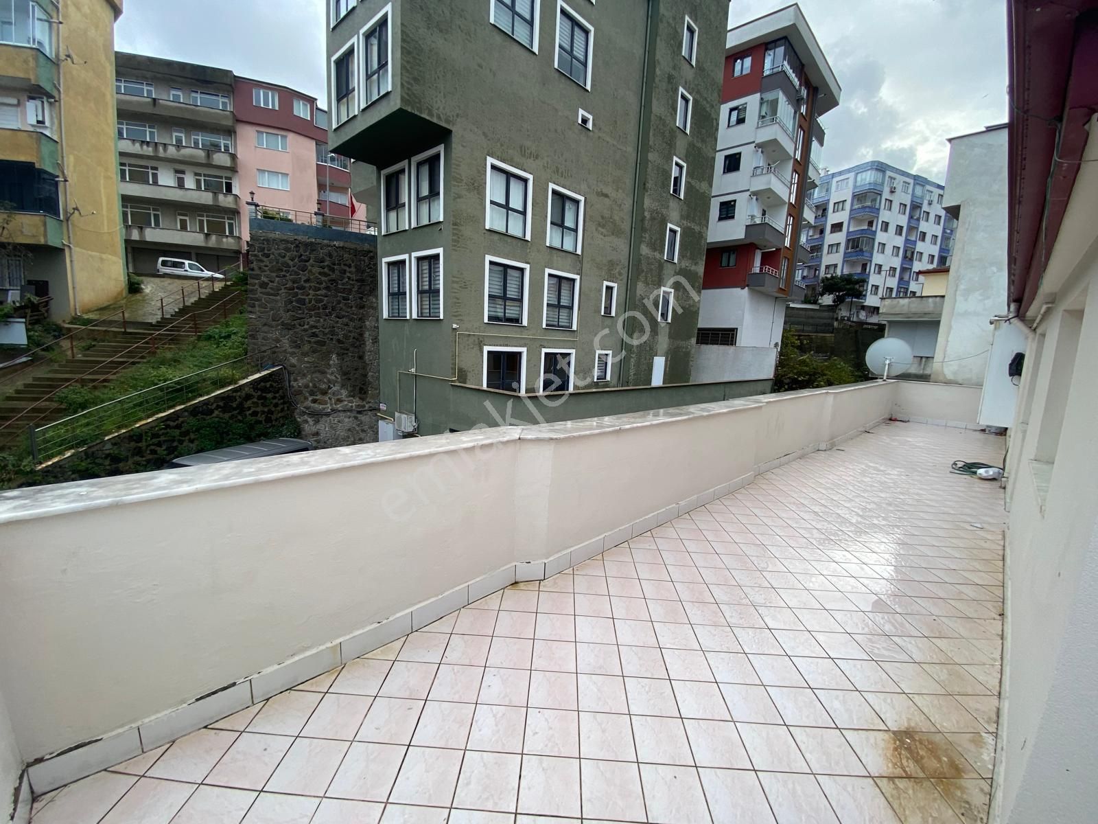 Trabzon'da Kiralık 2+1 Daire - Görsel 11