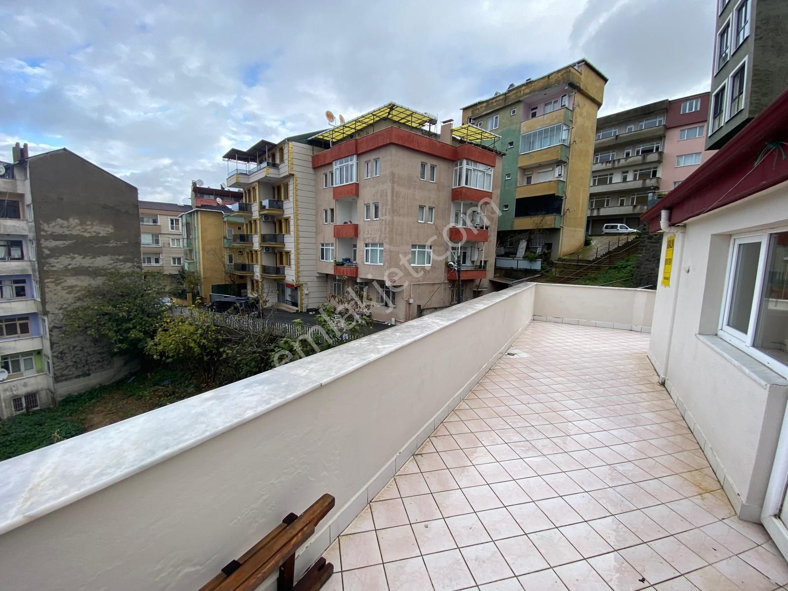 Trabzon'da Kiralık 2+1 Daire - Görsel 13