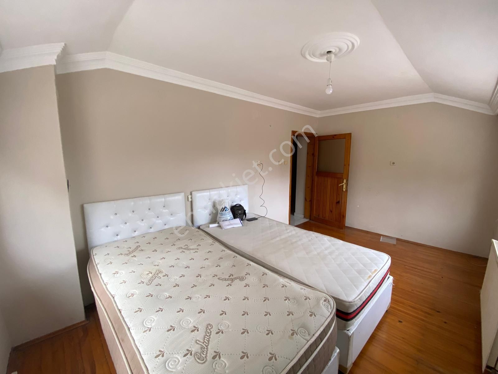 Trabzon'da Kiralık 2+1 Daire - Görsel 12