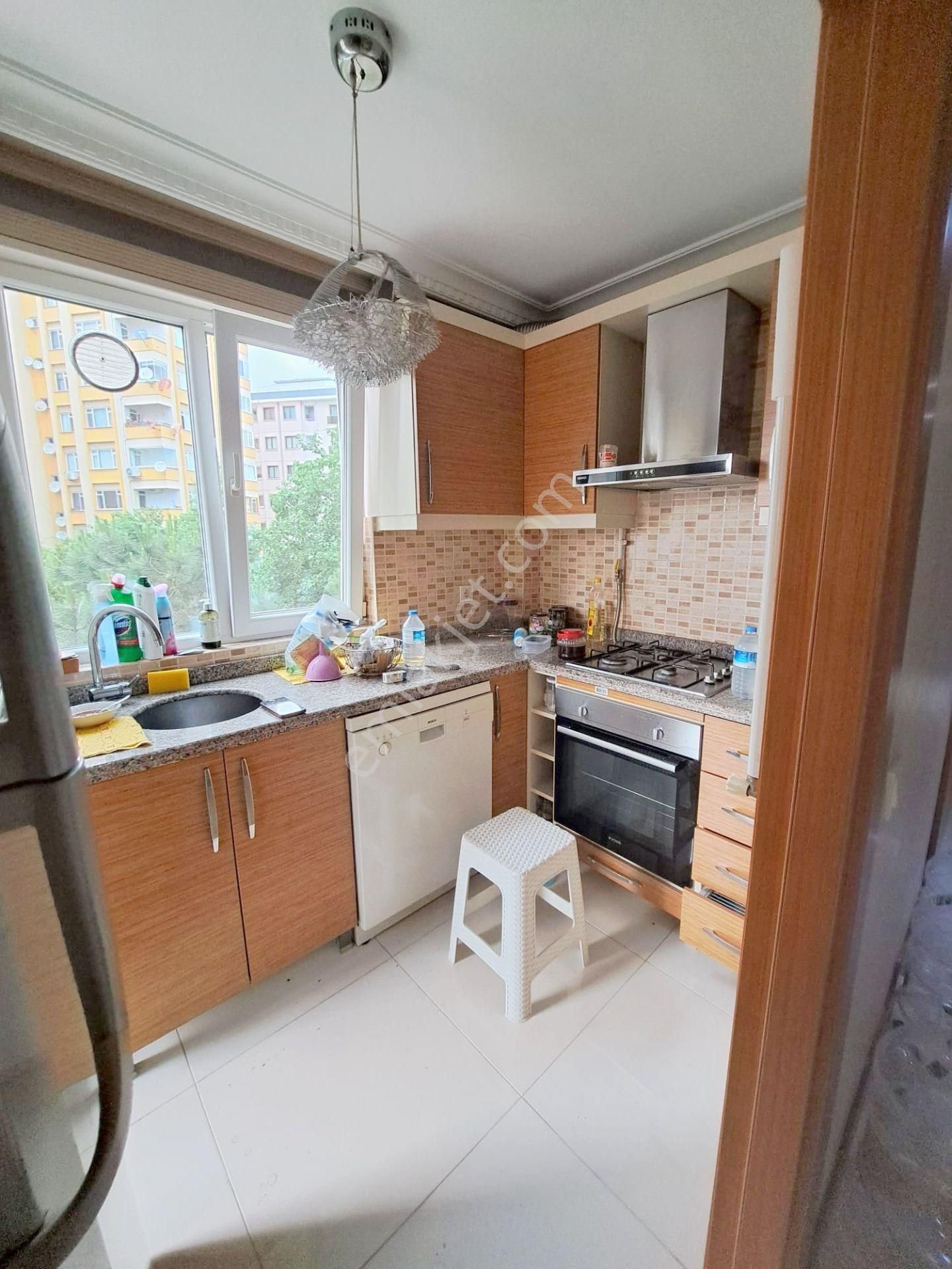 Köksalan'dan Maltepe Metroya Komşu Ayrı Mutfaklı Yeni Binada 2+1 - Görsel 13