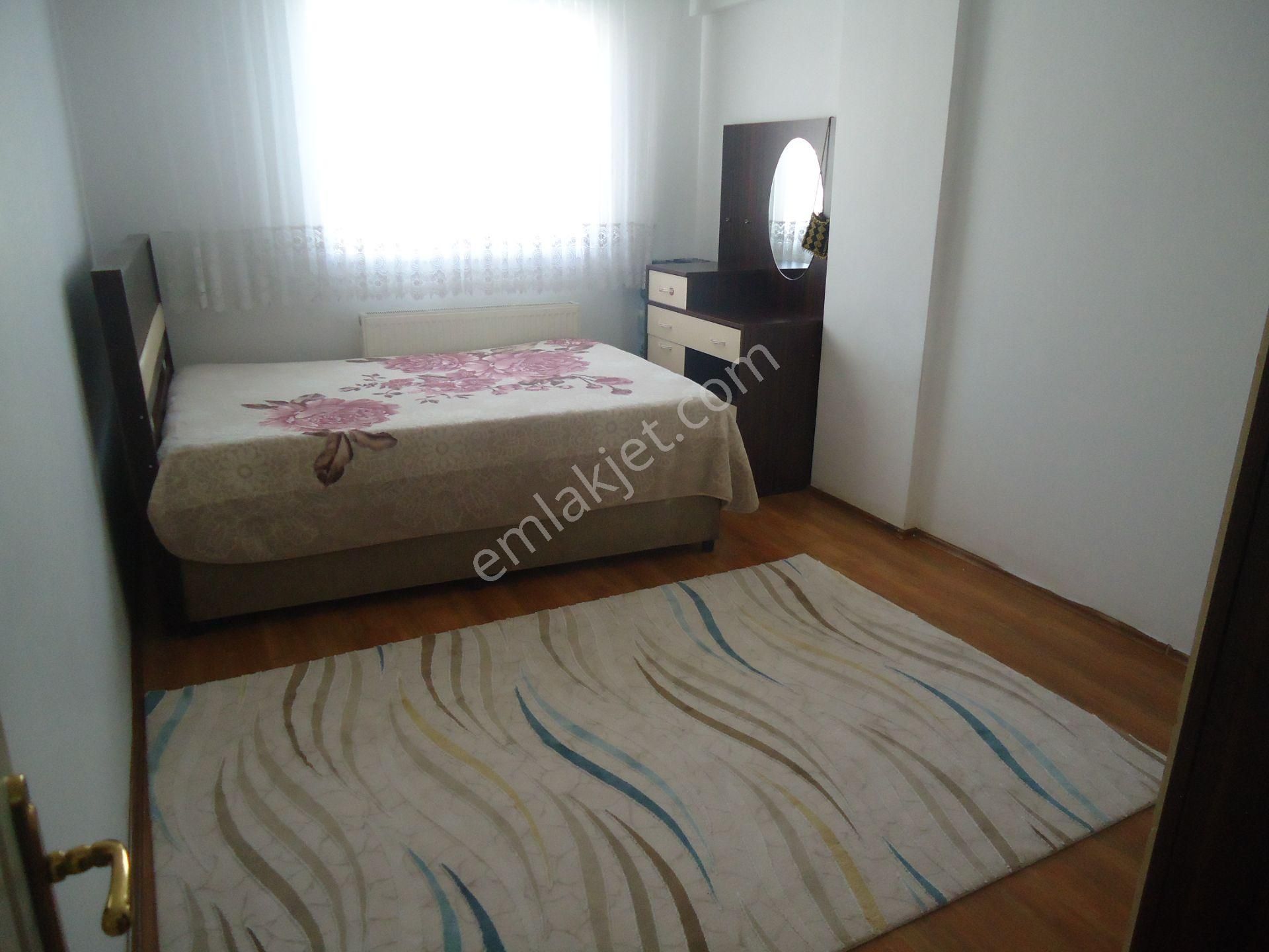 Krc'den Merkezi Konumda Asansörlü Satılık 3+1 Daire - Görsel 13