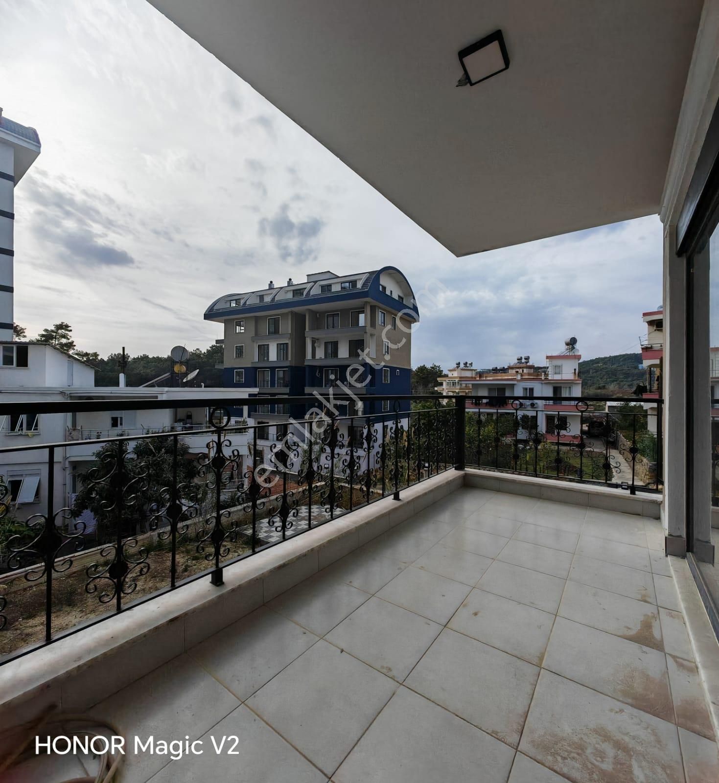 Avsallar Sıfır Site İçi 2+1 Boş Satılık - Görsel 4