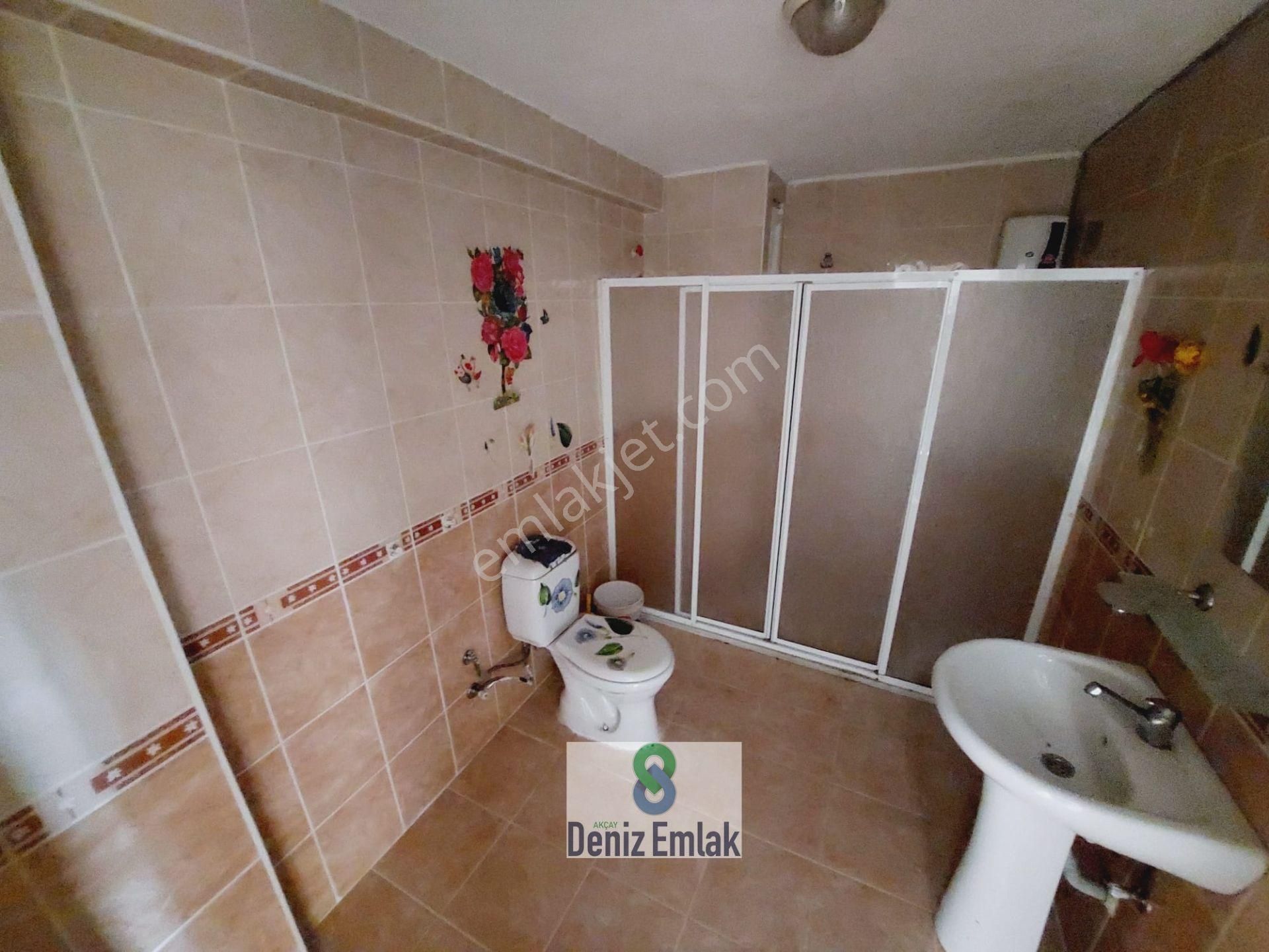 Denizden Akçayda Denize 100 M Öncephe Arakat Satılık 2+1 Daire. - Görsel 24