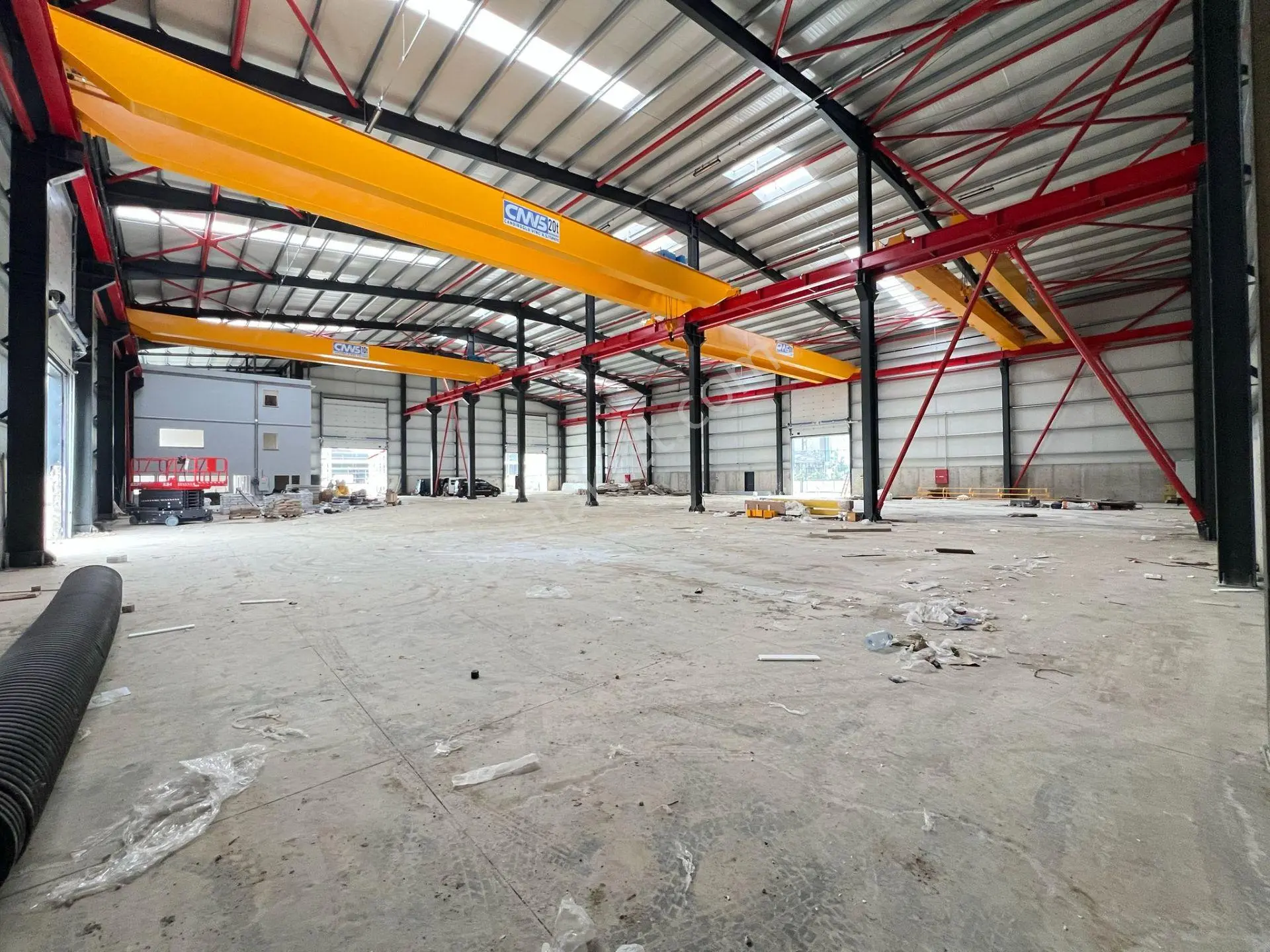 Dilovası Kobi Osb'de 3100 M2+630 Kwa+4 Adet Vinçli Kiralık Fab