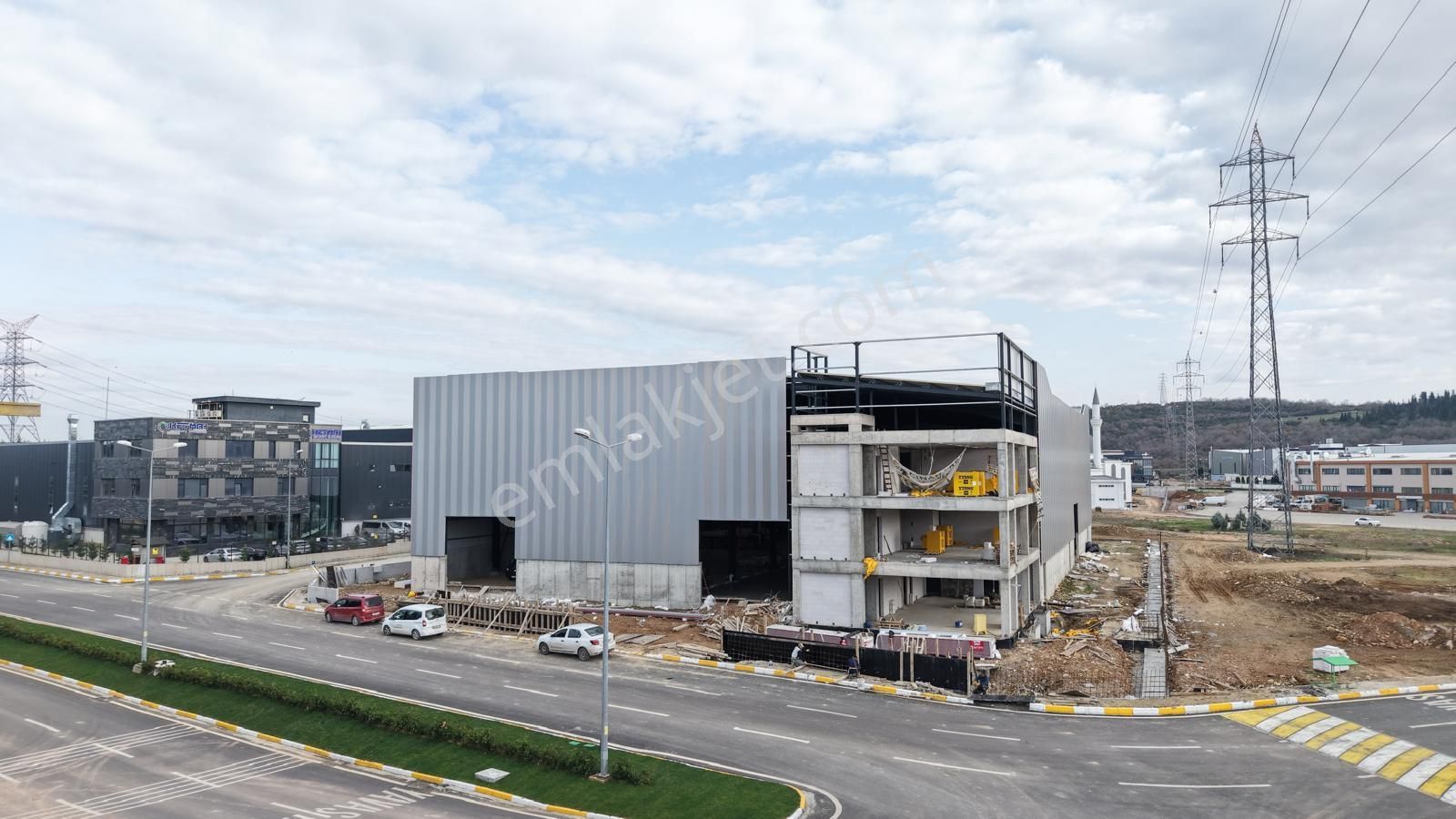 Dilovası Kobi Osb'de 3100 M2+630 Kwa+4 Adet Vinçli Kiralık Fab - Görsel 10