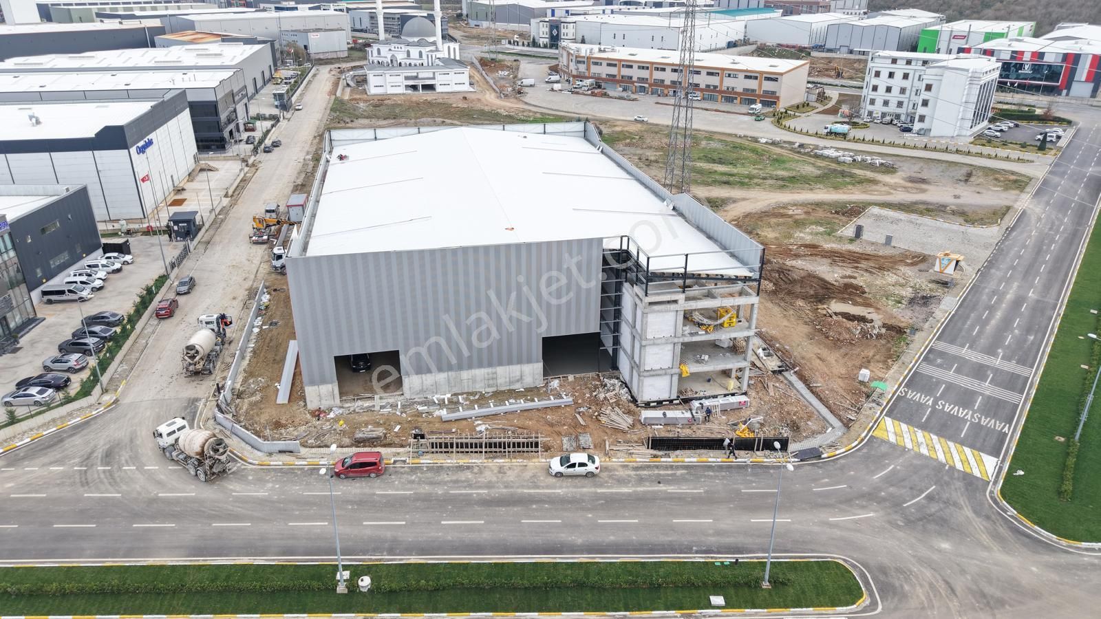 Dilovası Kobi Osb'de 3100 M2+630 Kwa+4 Adet Vinçli Kiralık Fab - Görsel 2