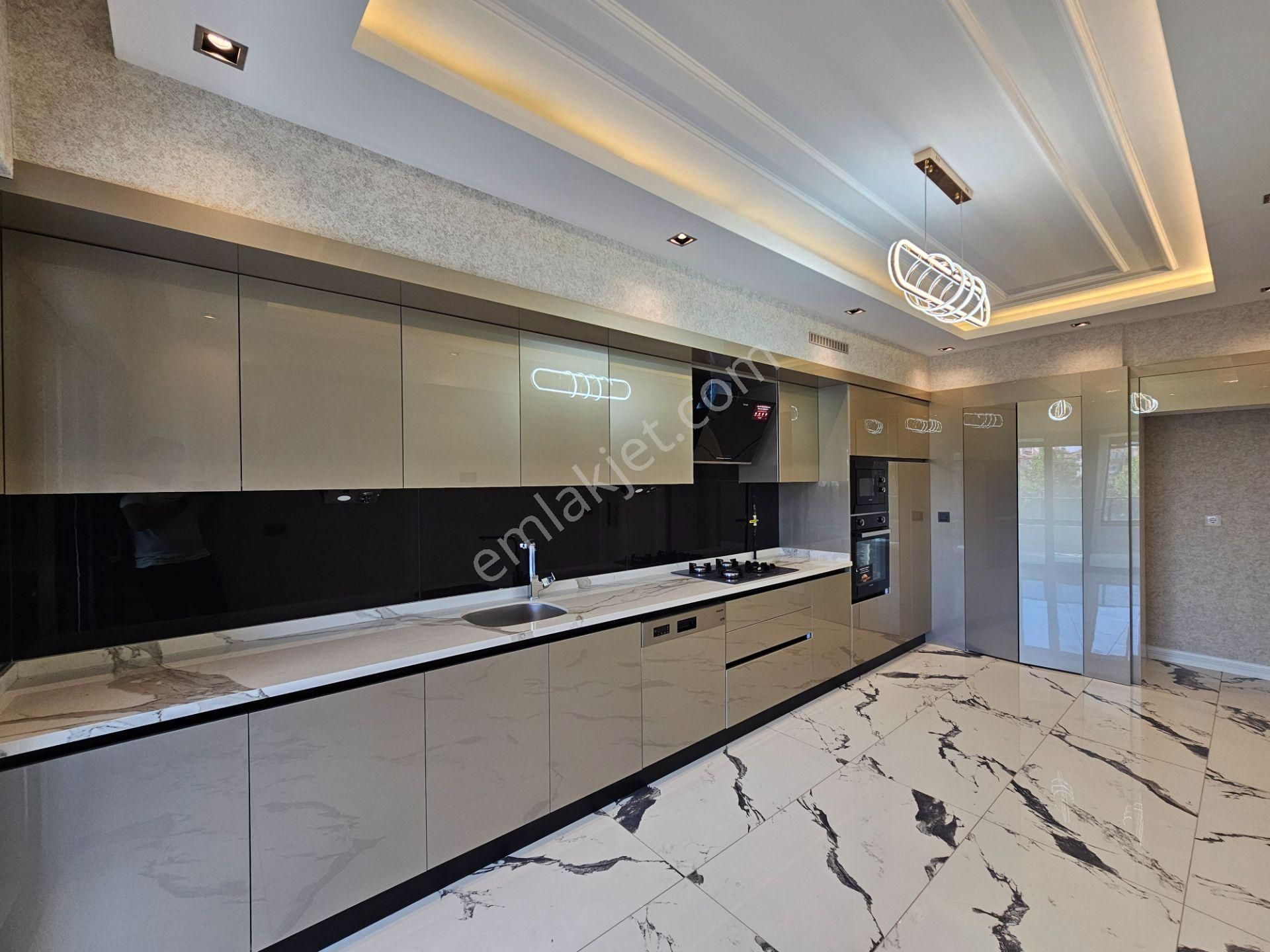 İşyapar Gayrimenkulden Selehattin Eyyübi Mah. Site İçi 4+1 Daire - Görsel 12