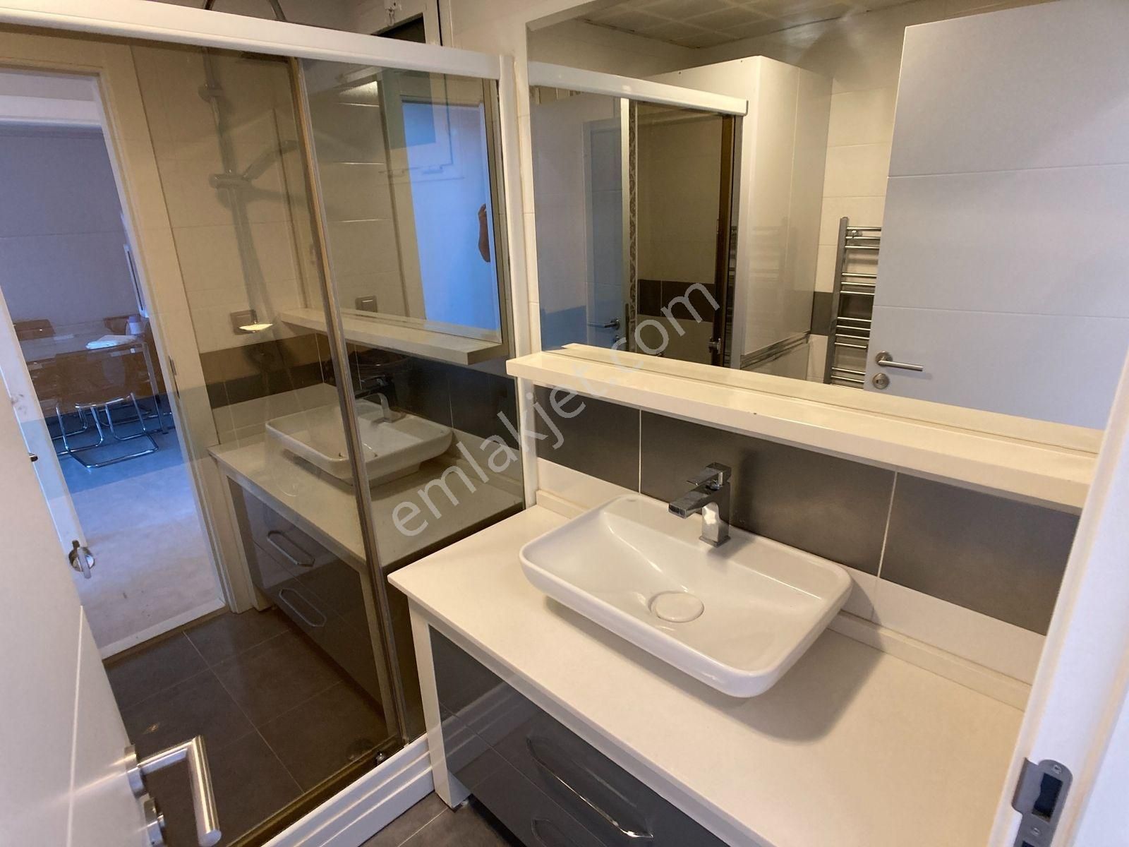 Bornova Goldiva Güney'de Park Manzaralı Eşyalı 1+1 Kiralık Daire - Görsel 7