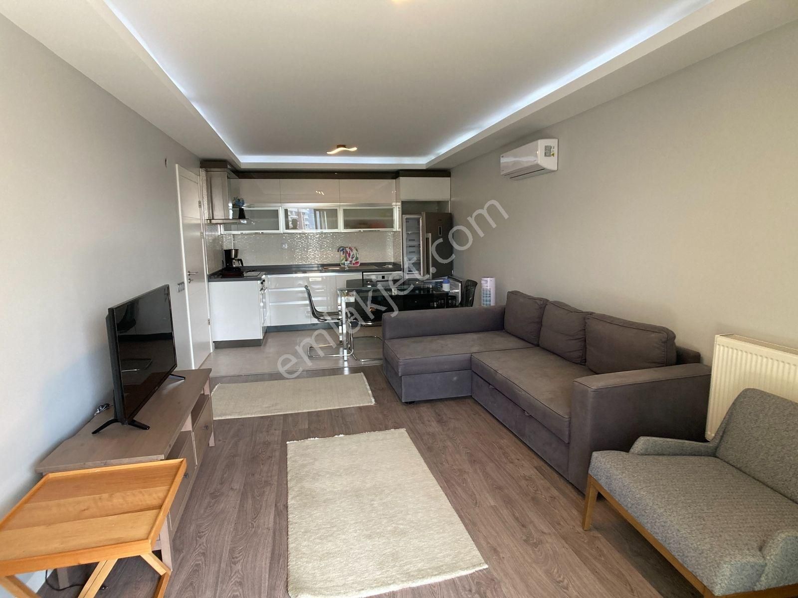 Bornova Goldiva Güney'de Park Manzaralı Eşyalı 1+1 Kiralık Daire - Görsel 2