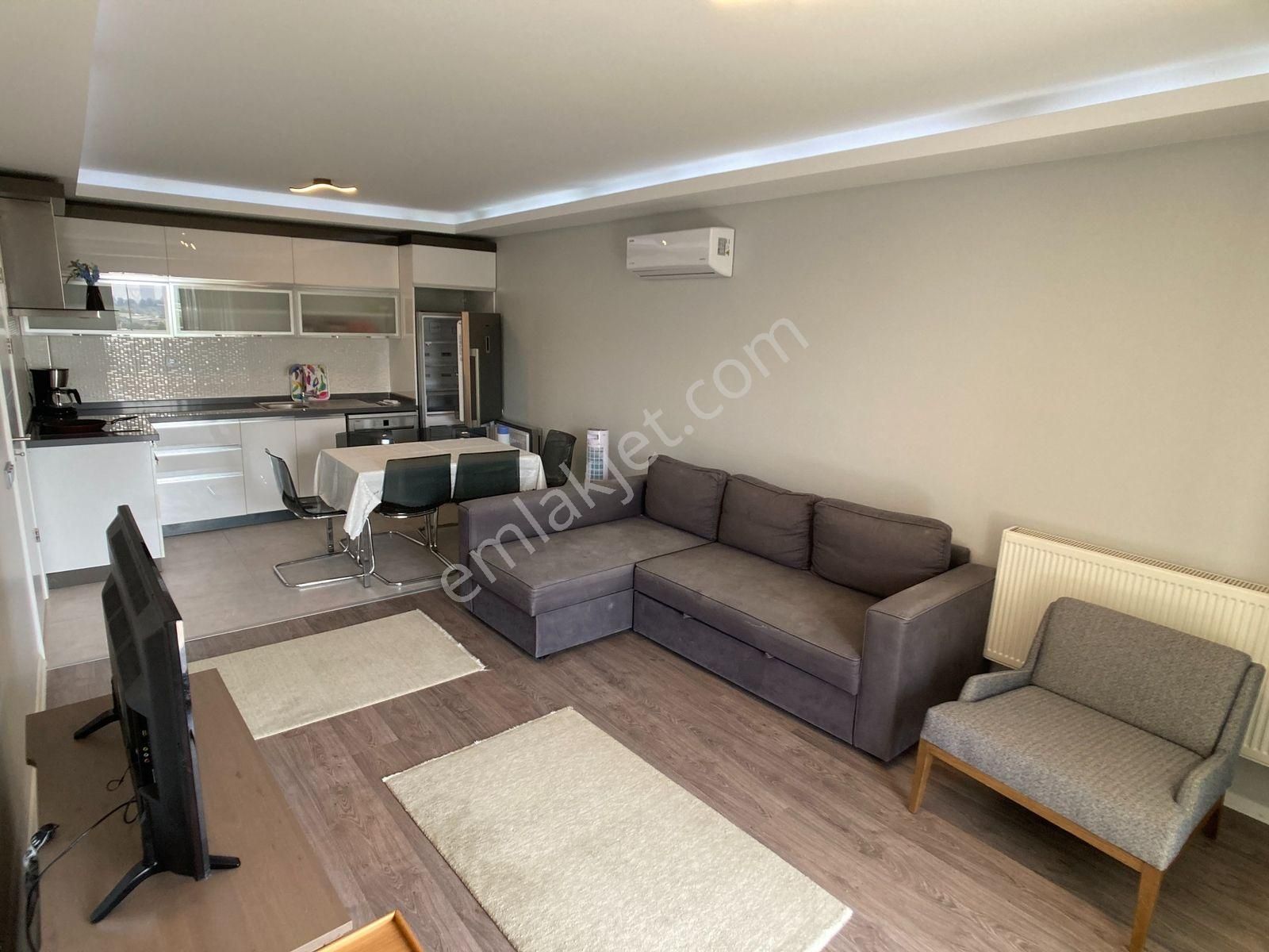 Bornova Goldiva Güney'de Park Manzaralı Eşyalı 1+1 Kiralık Daire - Görsel 12