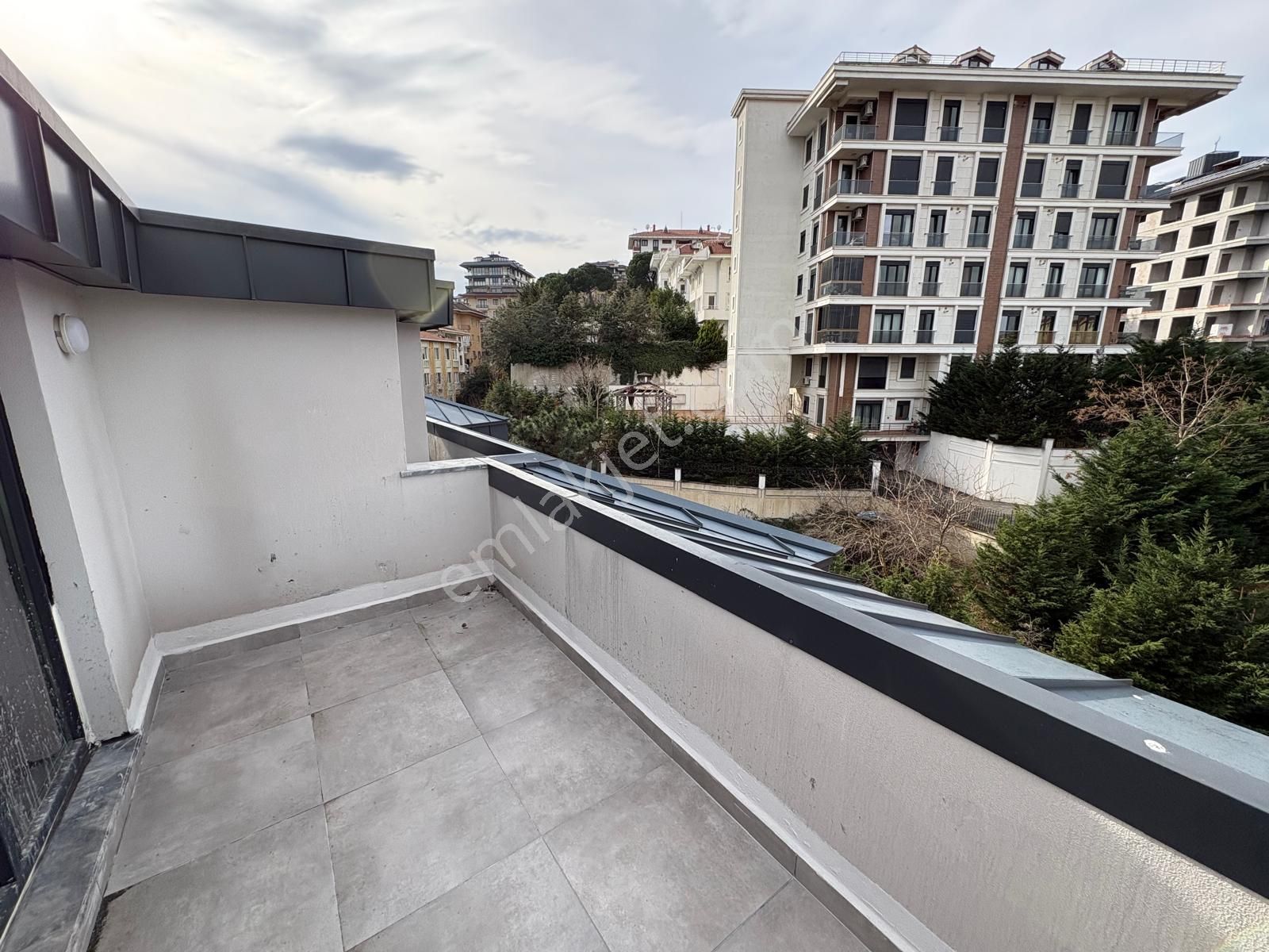 Çengelköy Bahçelievler 'de Geniş Teraslı 4+2 Dubleks Daire - Görsel 29